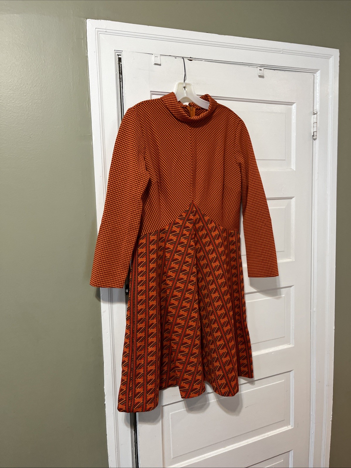 Vintage 1970&rsquo;S Orange Mod Dress Double Knit « IT&rsquo;S BETTER » size 18 long sleeves