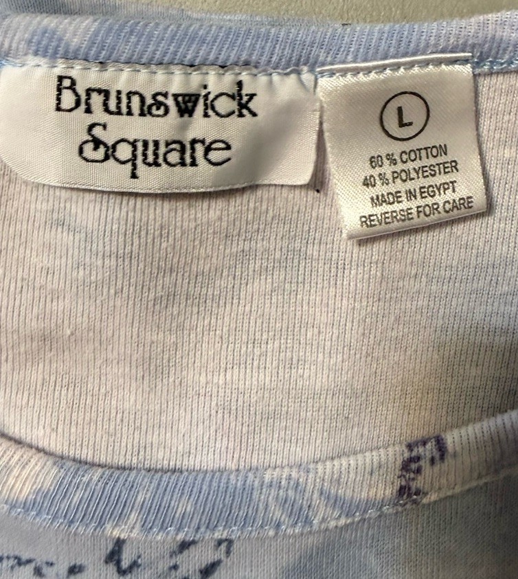 Brunswick Square Blue Letter Script L Pullover Long Sleeve Shirt Boat Neck Top
