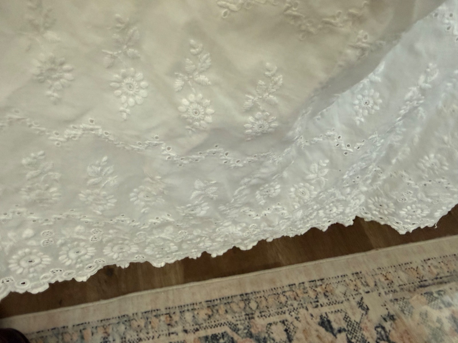 Antique Victorian White Eyelet Embroidered Cotton Petticoat Skirt 41&Prime; Long