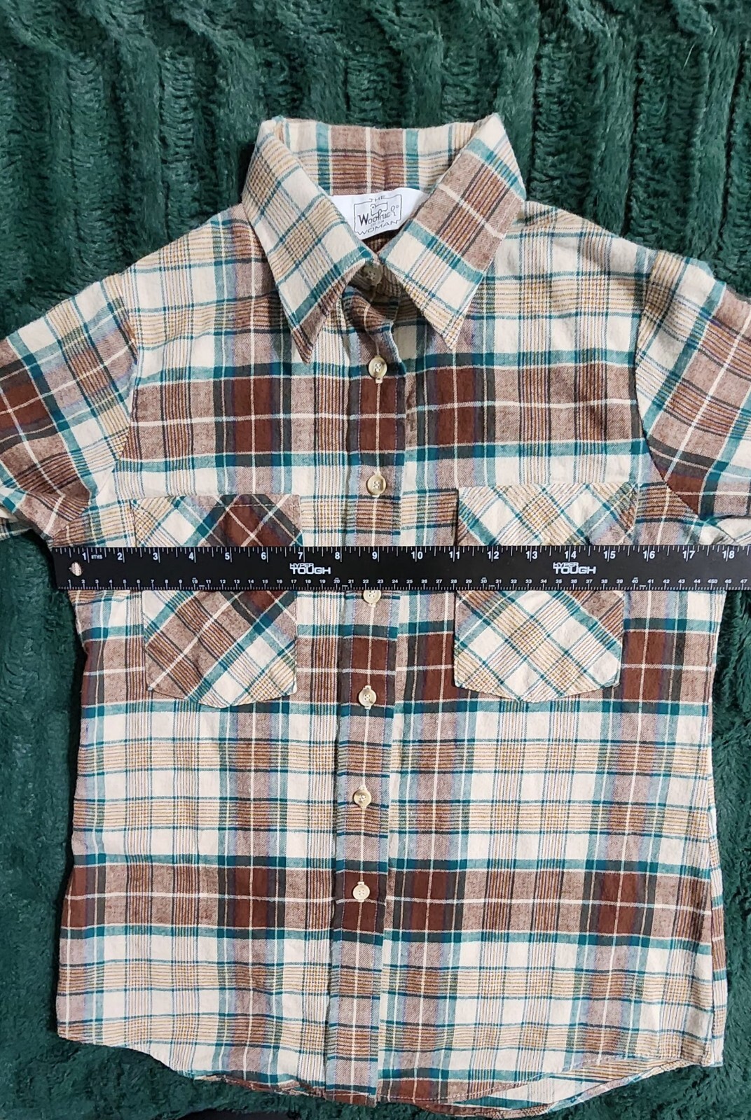 Vintage Woolrich Ladies 9/10 LS Green Brown Plaid Button Up Flannel Shirt