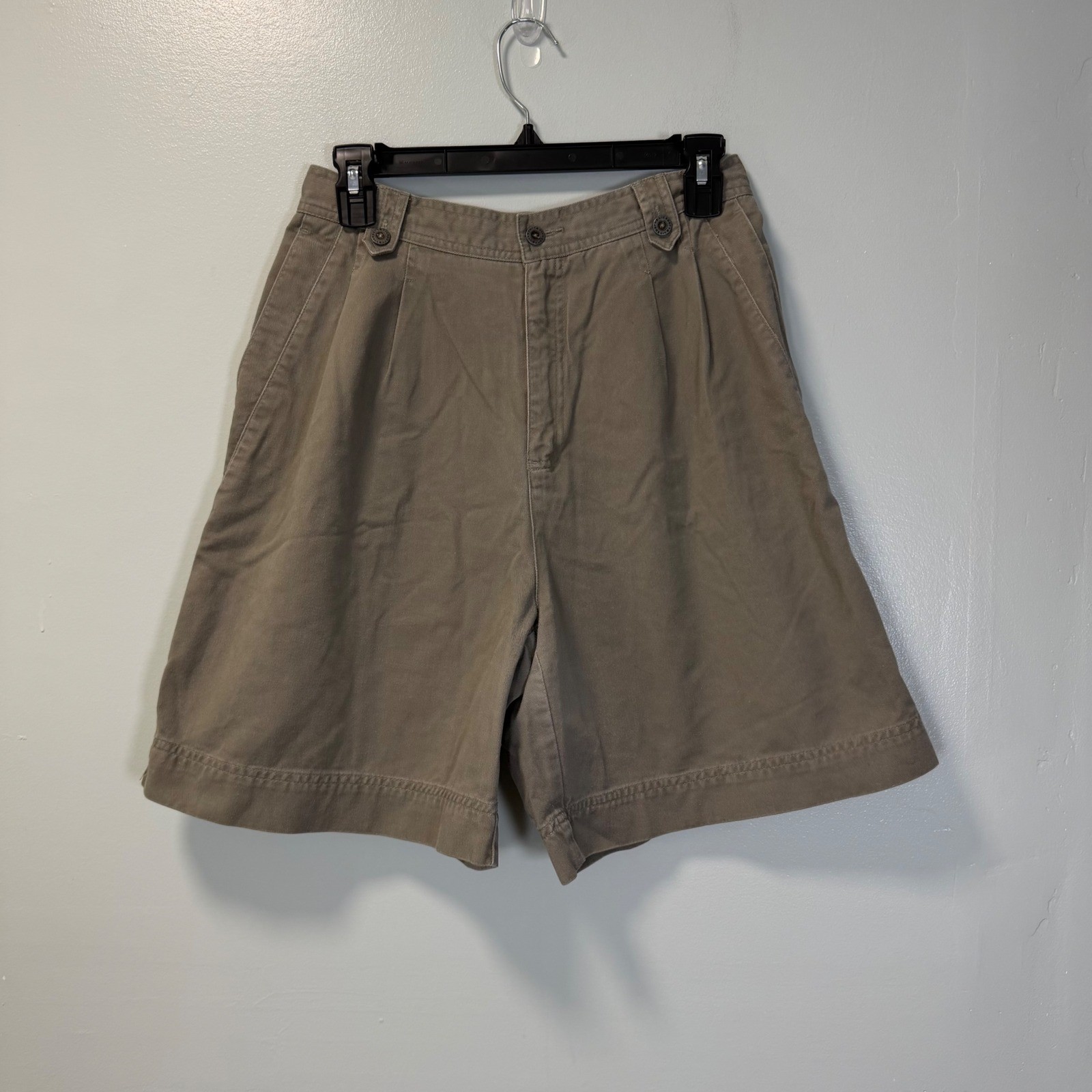 Vintage Lizsport Khaki High Rise Pleated Cotton Chino Shorts Size 8