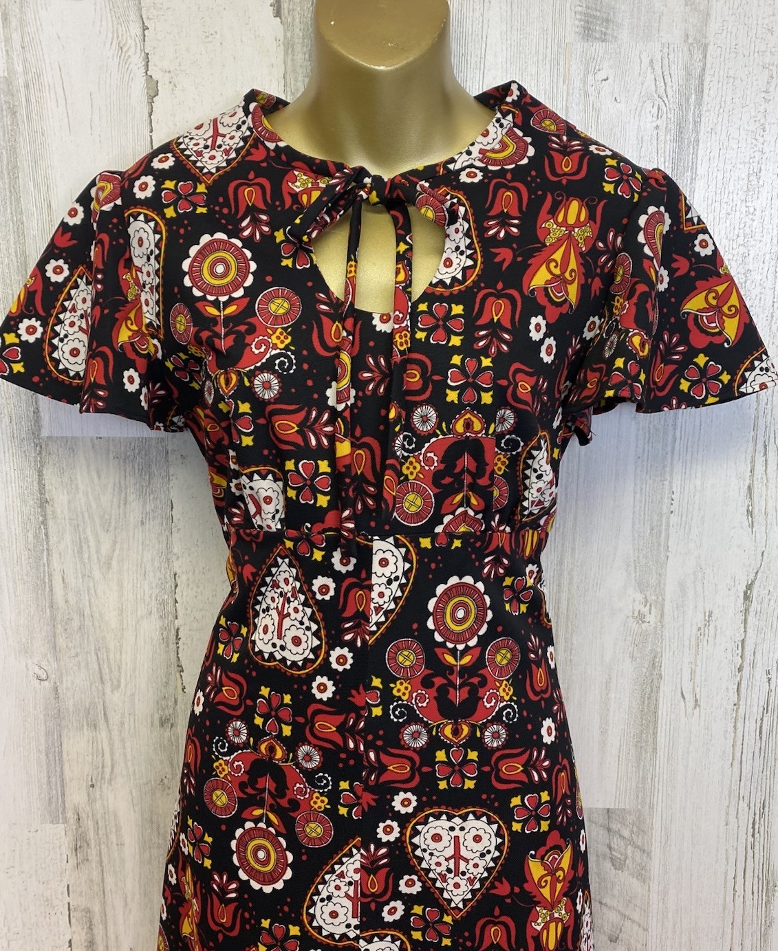 Handmade Vtg Hippie Boho Bold Print Keyhole Maxi Dress 17” Armpit Flutter Sleeve