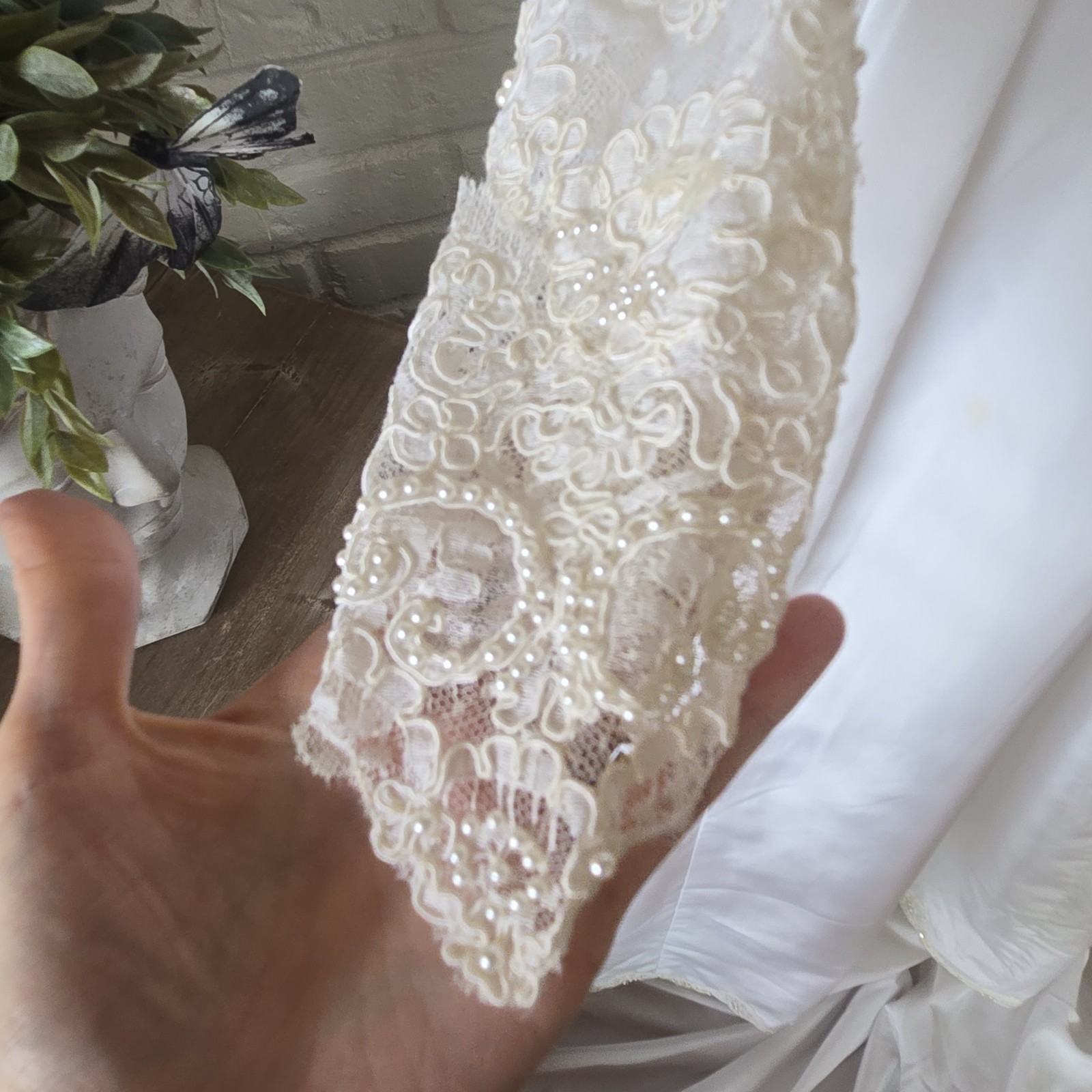 Vtg 80s Victorian Revival Wedding Gown, Beaded, Lace Trim, Train, XS/2