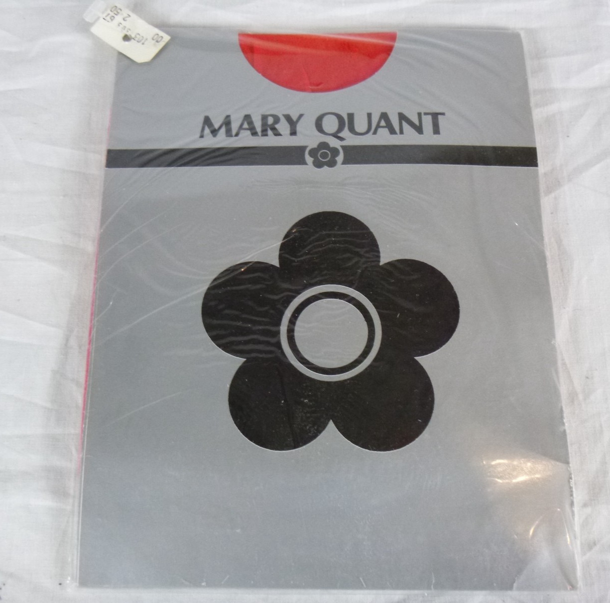 NOS Vtg 60s Mary Quant Tights Big Spots Dots Red 100% Nylon Sz AVG – Italy