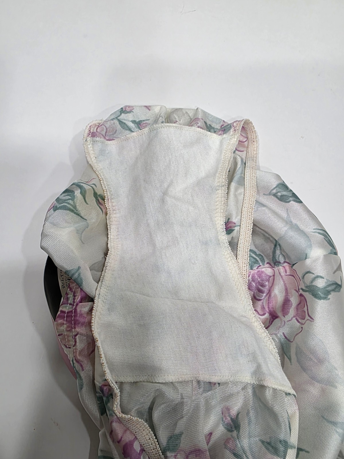 Vanity Fair Vintage Pink Green White Rose Flower Nylon Cotton Panties Size 6 NWT