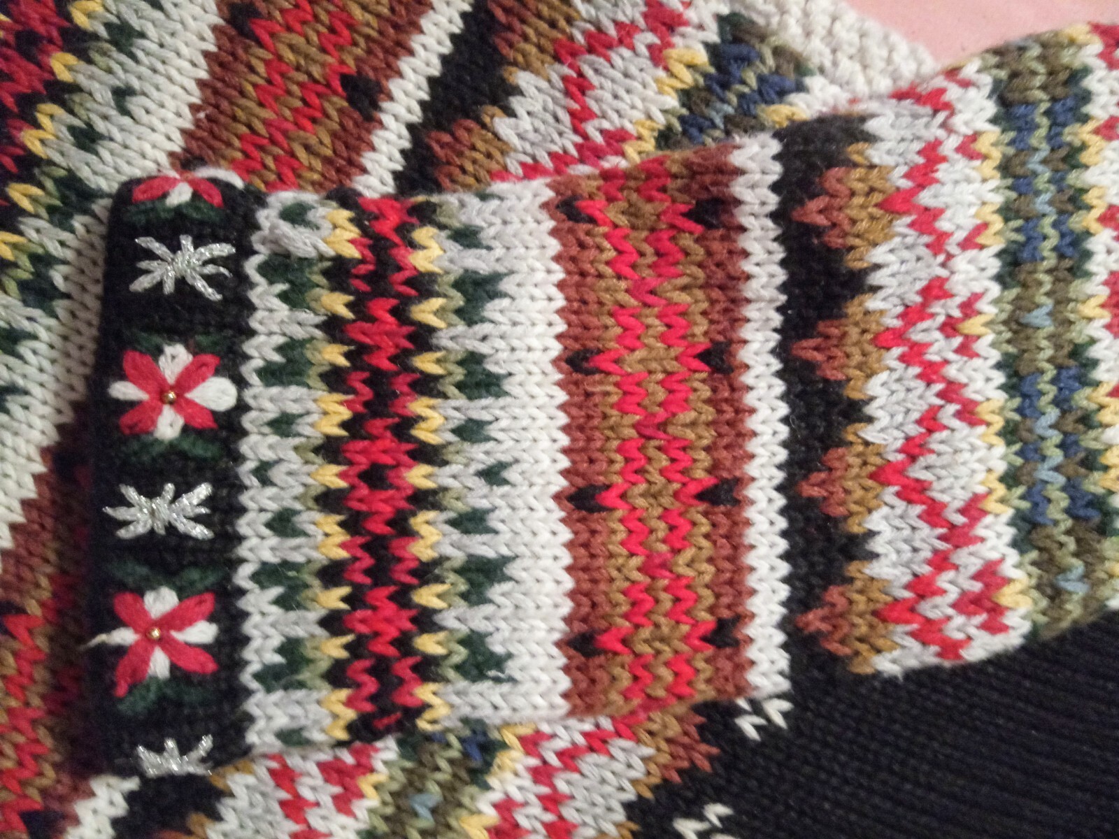 Vintage reference point petites Christmas sweater horse pulling sleigh