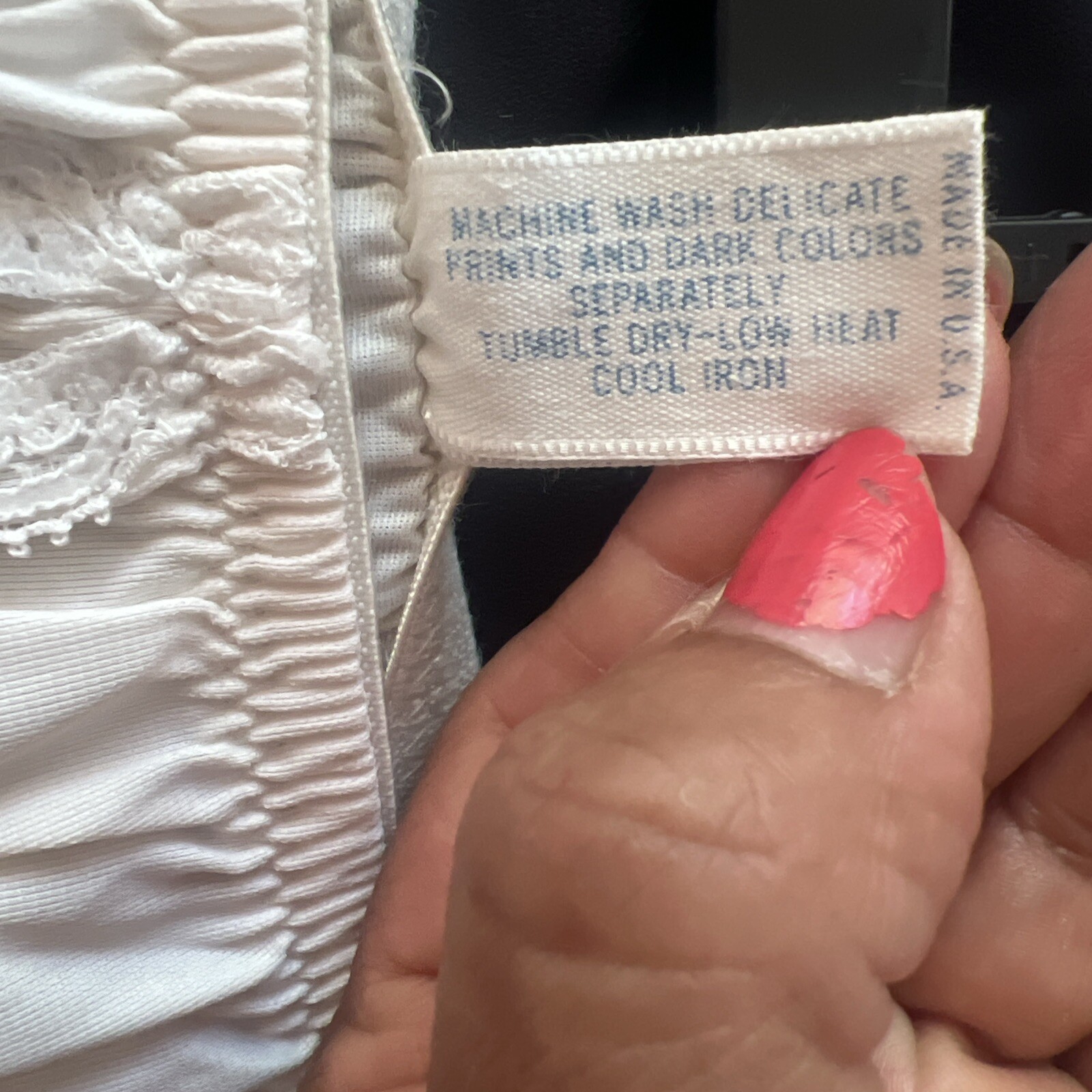 Vintage USA VANITY FAIR 1970s White Half Slip with Sexy Side Vent Sz Med/Lg