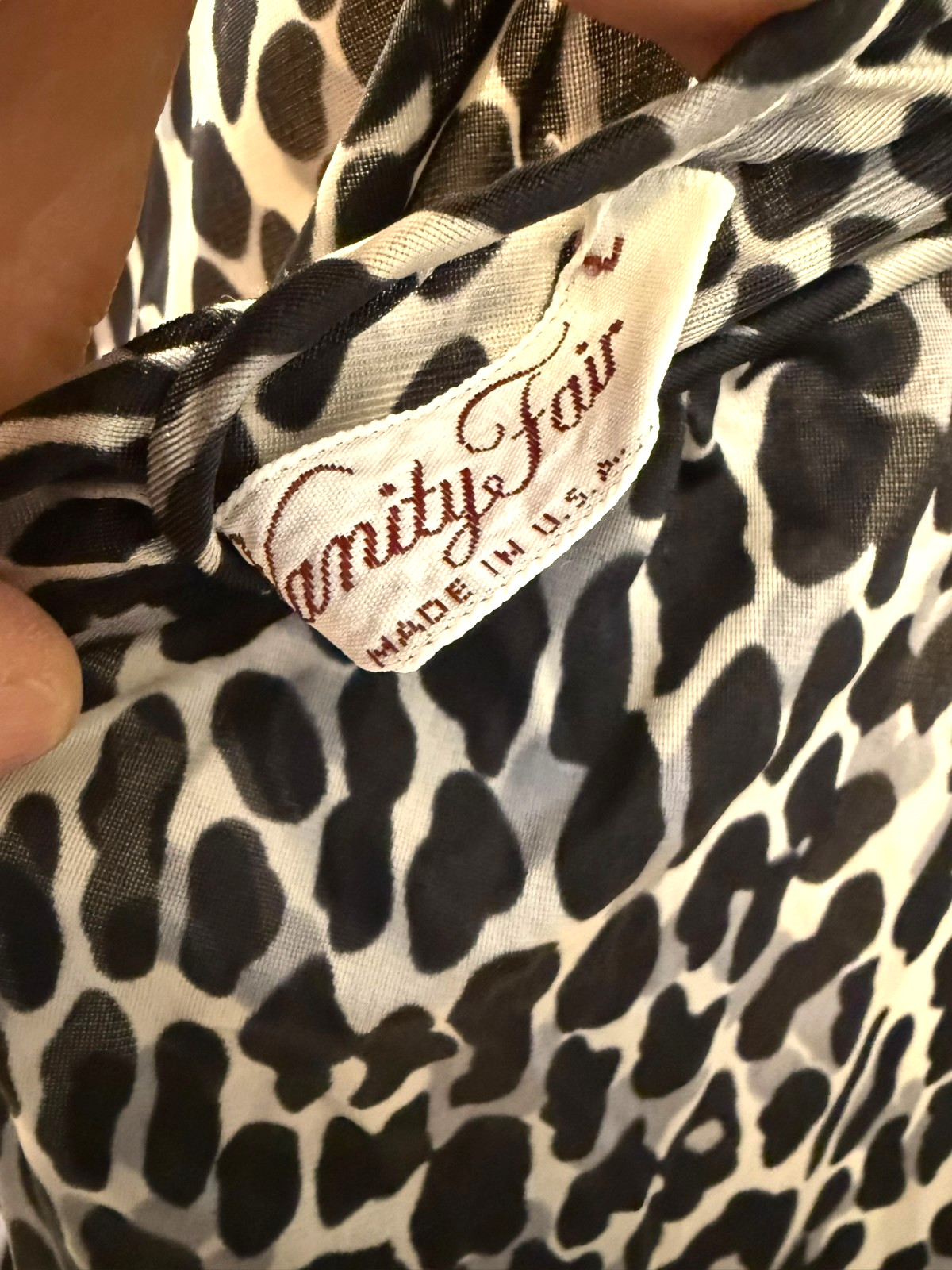 Vintage Large VANITY FAIR Leopard Wrap Peignoir Robe Lingerie Negligee Gown Set