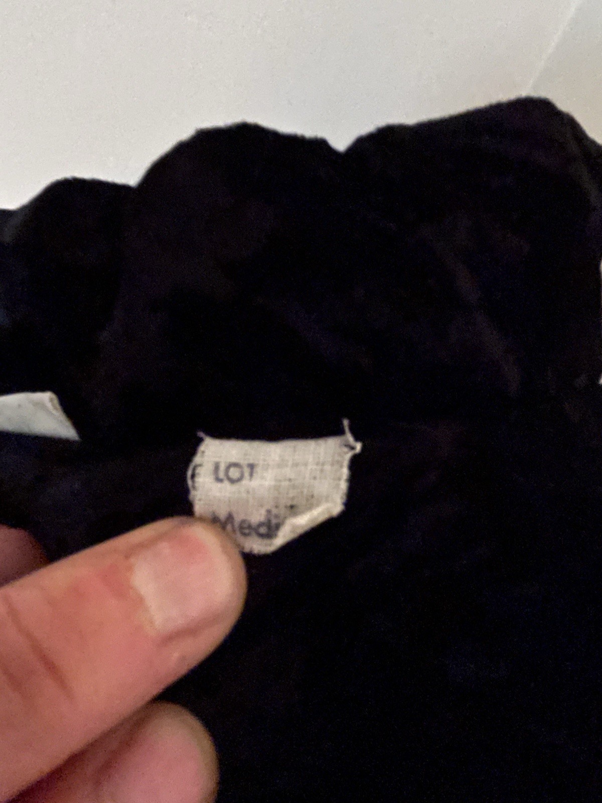 VTG Black Velvet Cape Button Front Victorian Opera Goth Steampunk 34” Long READ