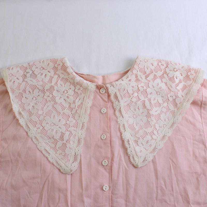 Vintage Handmade Light Pink Button-Up Shirt Lace Collar Women&rsquo;s Size Medium
