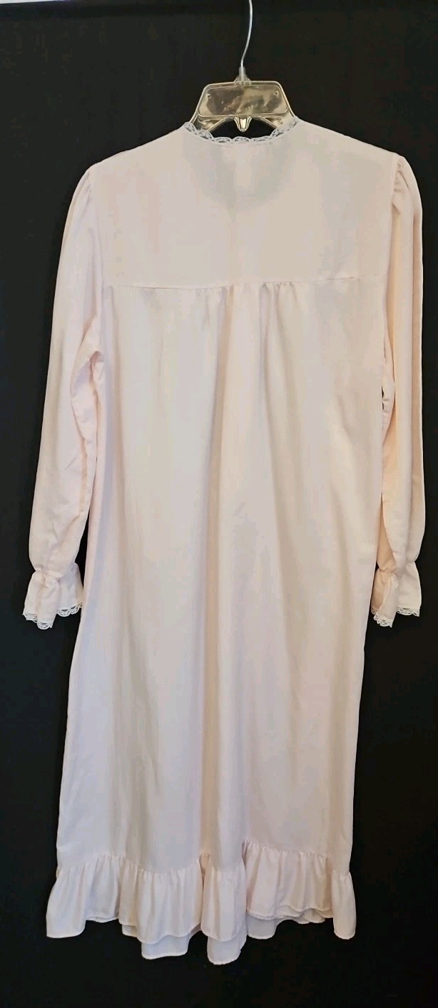 Vintage Cachet Size Large (16-18) Long Pink Embroidered Nightgown