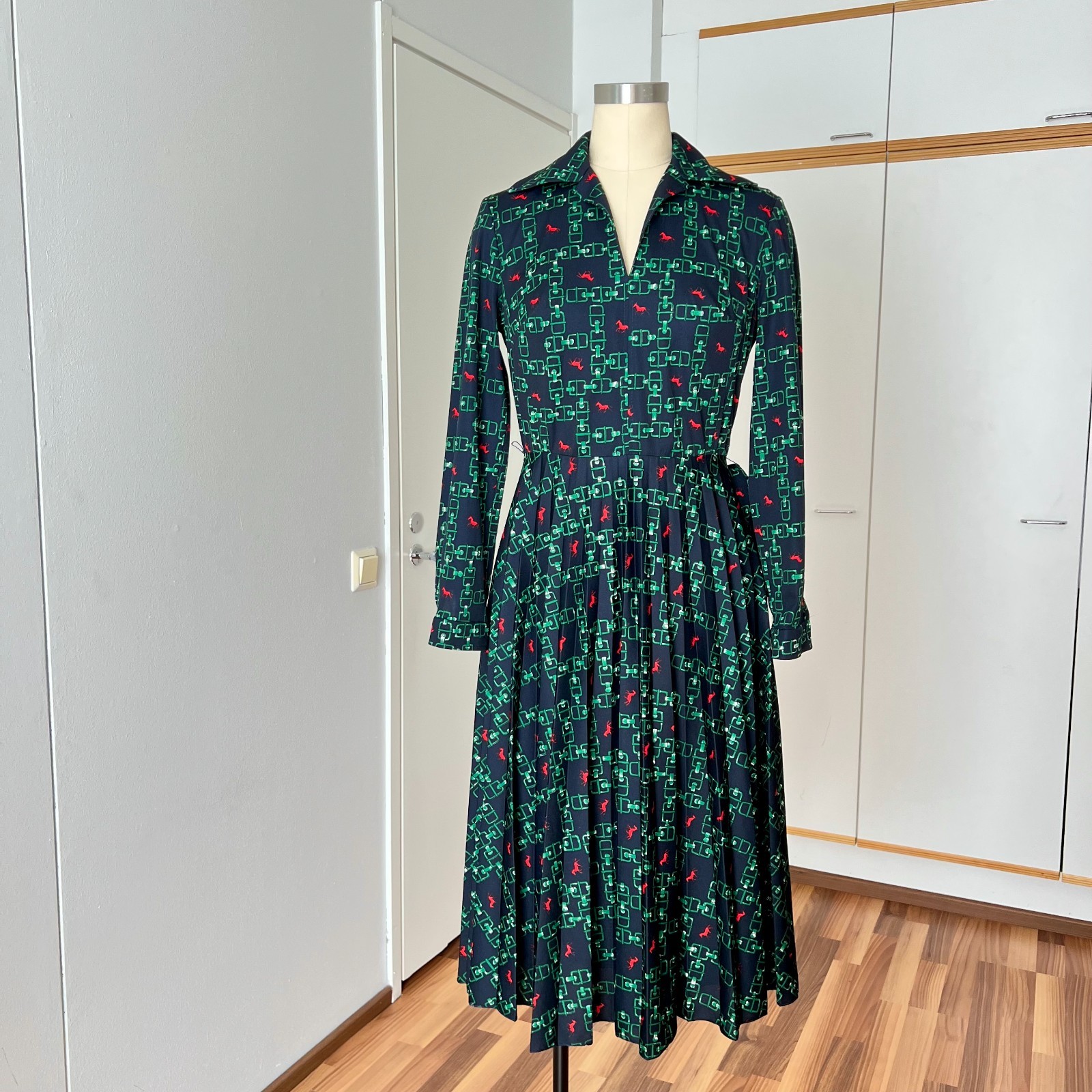 1970s Abstract Print Long Sleeves Pleated Midi Day Dress Aline Retro Mod EU 38