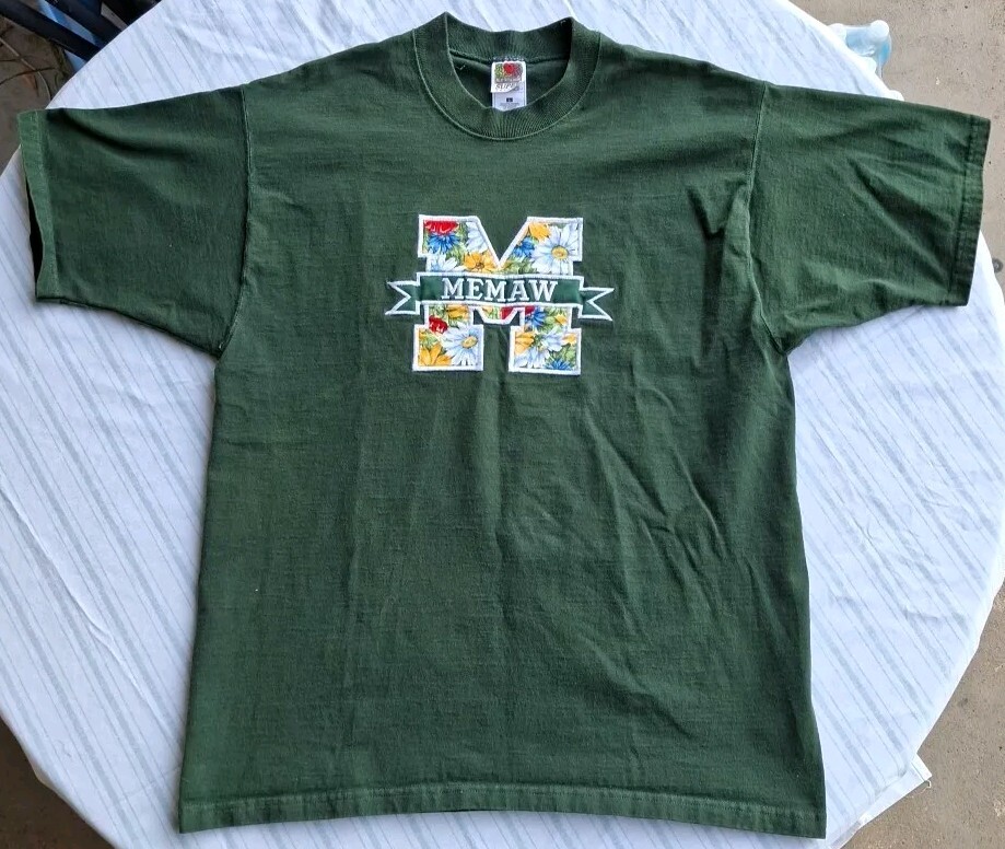 VTG Fruit of the loom super cotton embroidered Floral MEMAW GREEN Large t-shirt