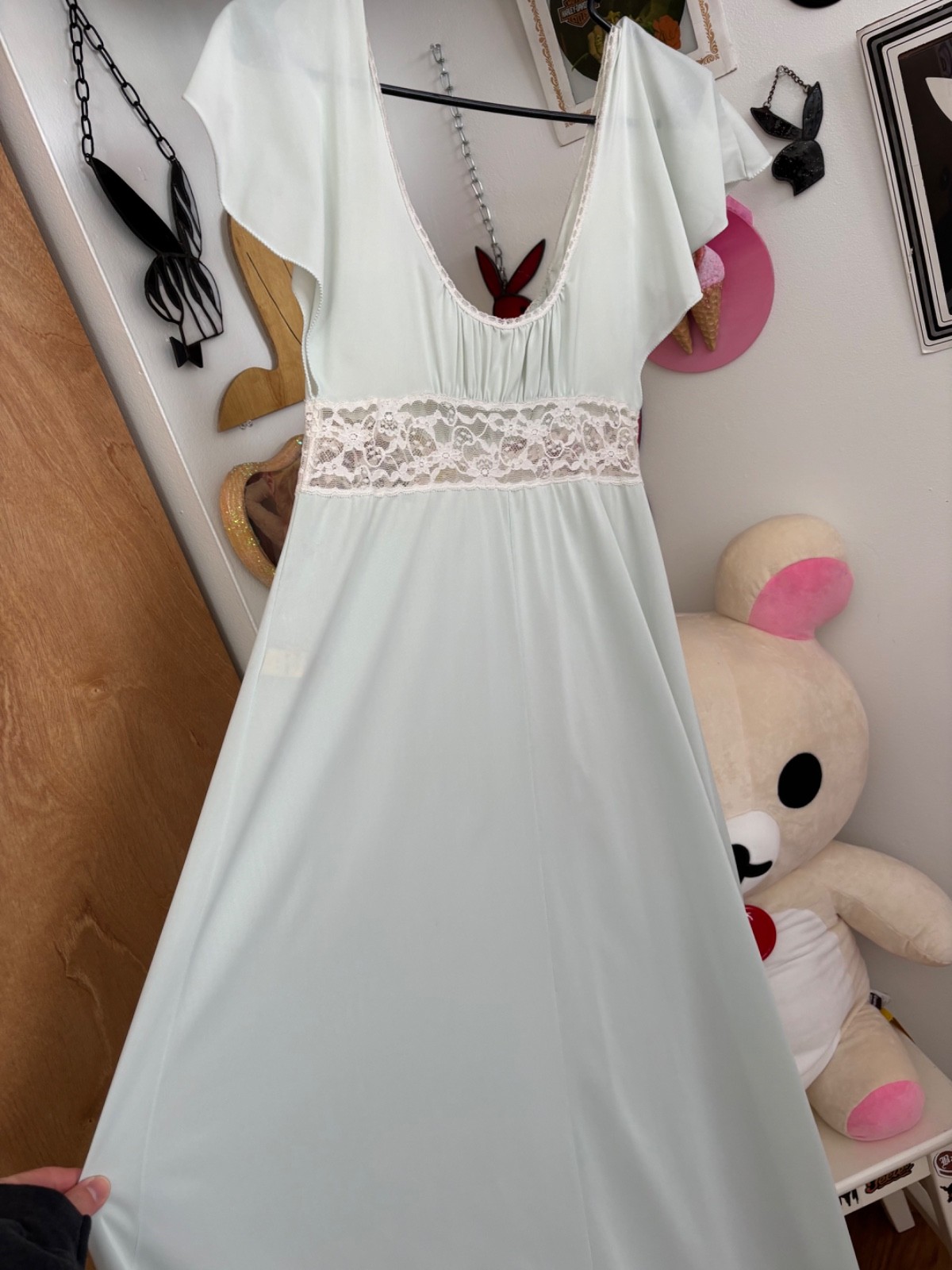 SIZE Small Vintage 1960s Olga pastel mint maxi length nightgown