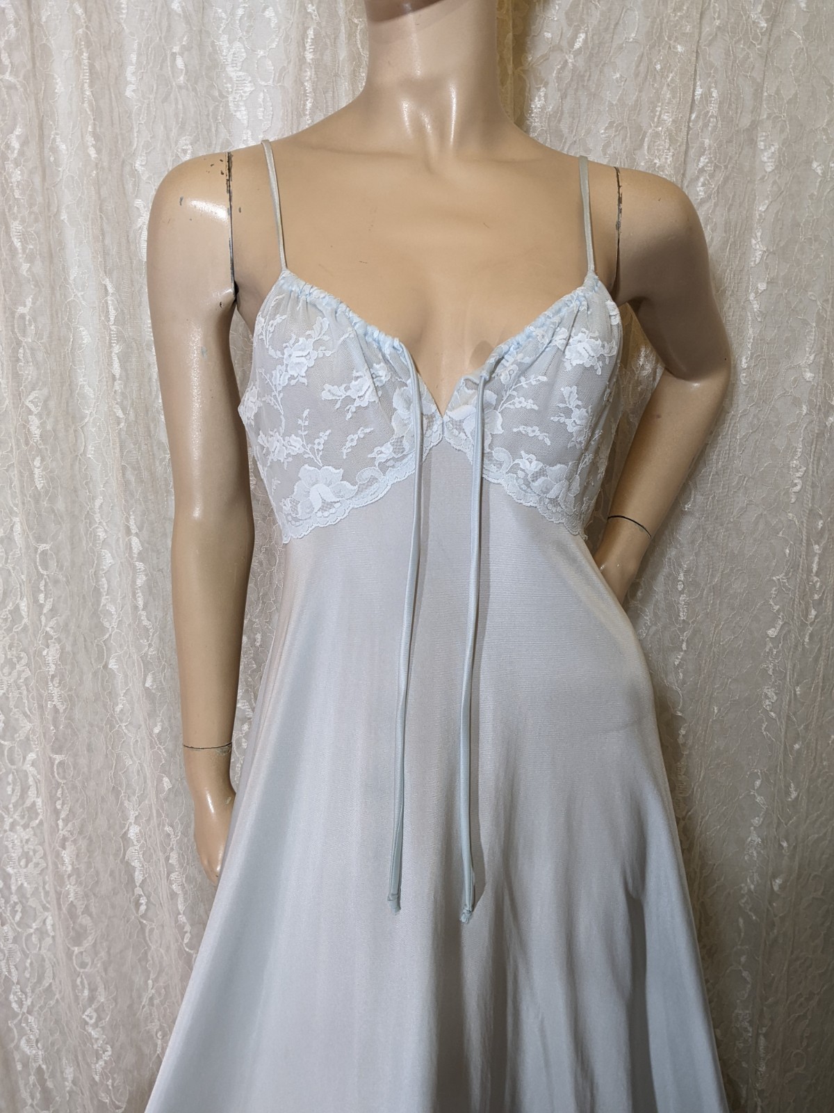 VTG Luxite by Holeproof Ruffle Sleeves Peignoir Robe Bonus Lingerie Nightgown M