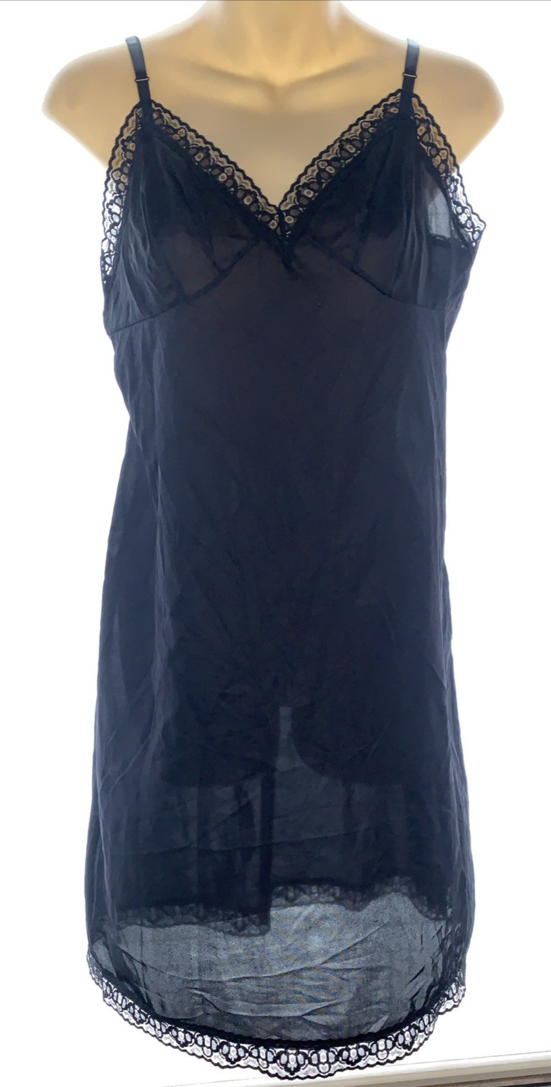 VANITY FAIR Full Slip Black Size 36 22” LONG Lace Bodice and Hem Vtg Adj. Sexy