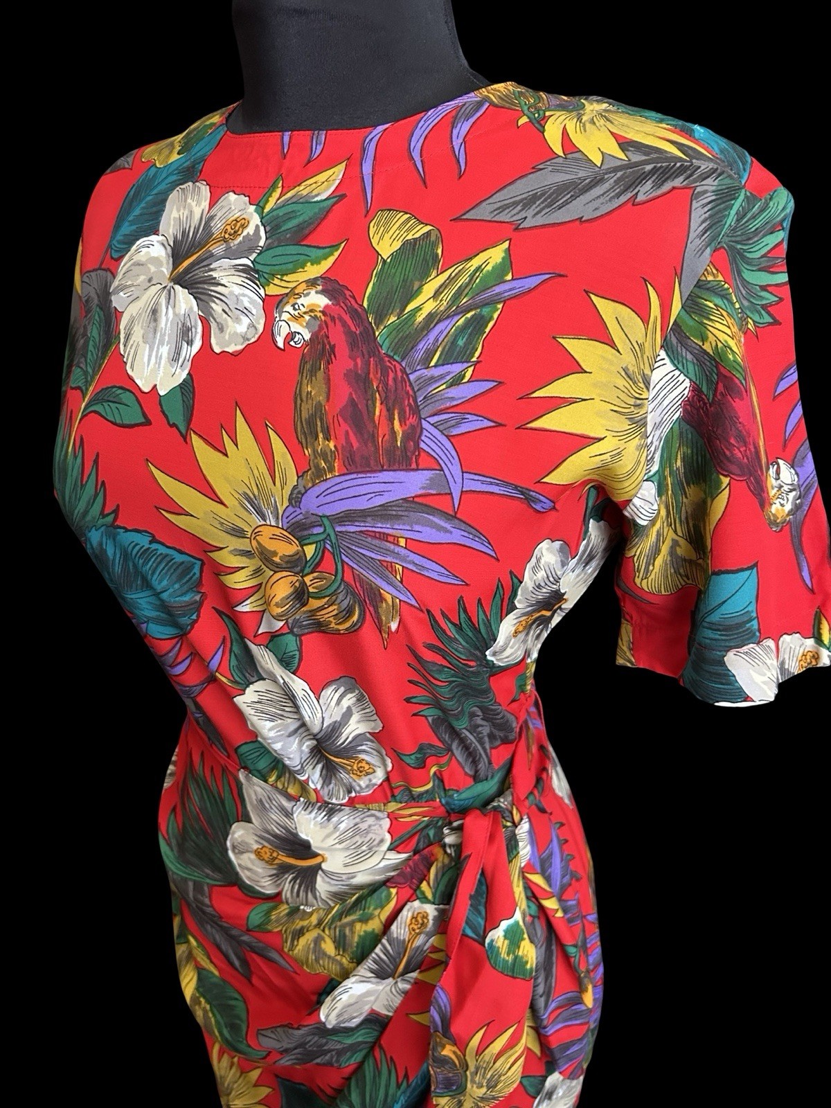Vintage 1980s 80s Hawaiian Floral Parrot Print Rayon Dress Carol Anderson XL