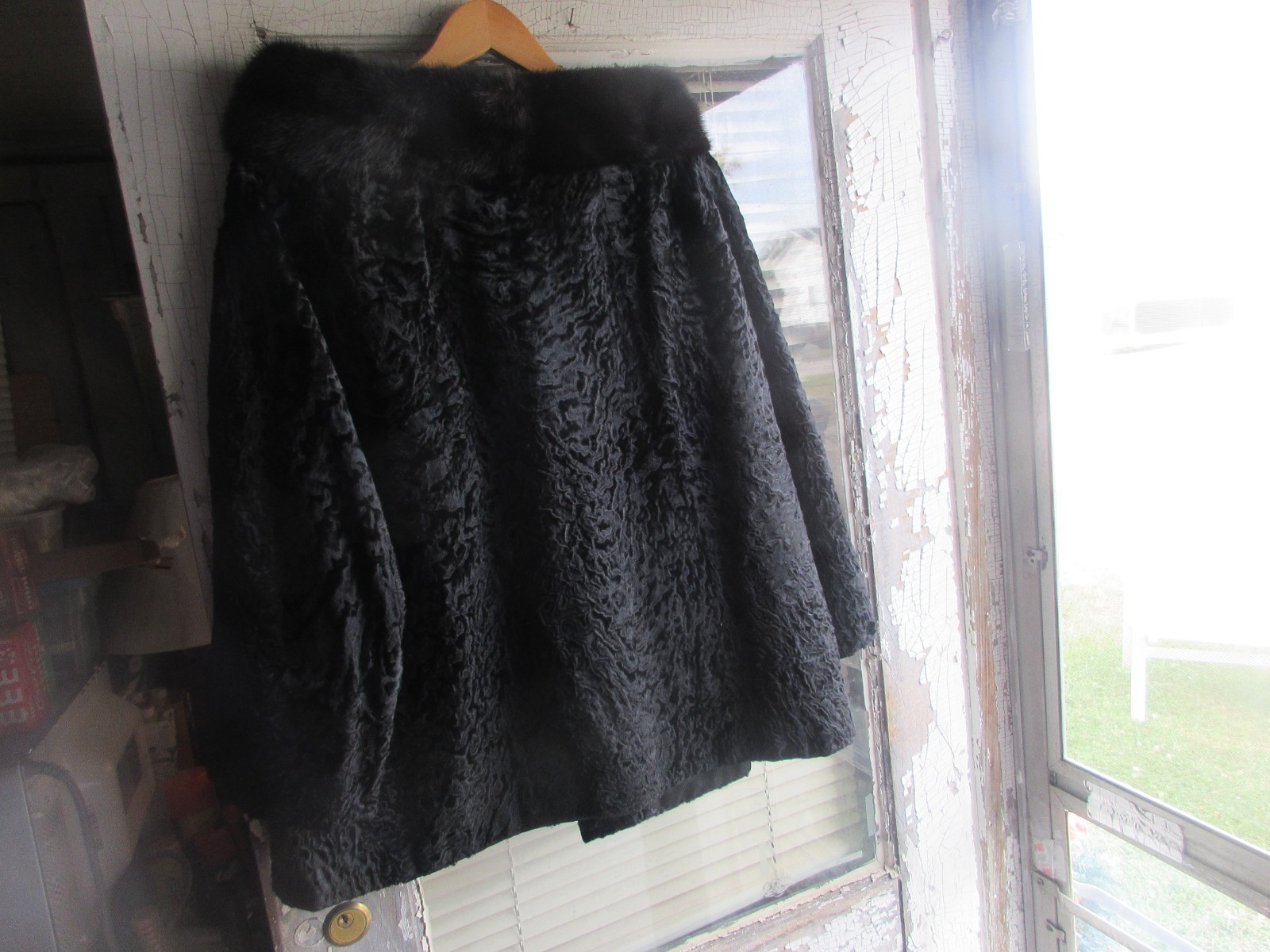 Sid Goldman Persian Curly Lamb Black Crop Jacket with Mink Collar 38 to 40 Bust