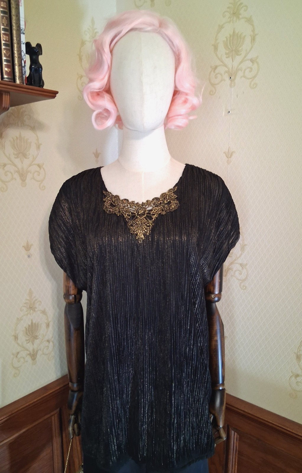 Vintage 1980s Joanna Black Gold Shimmer Lace Plissé Disco Gatsby Blouse