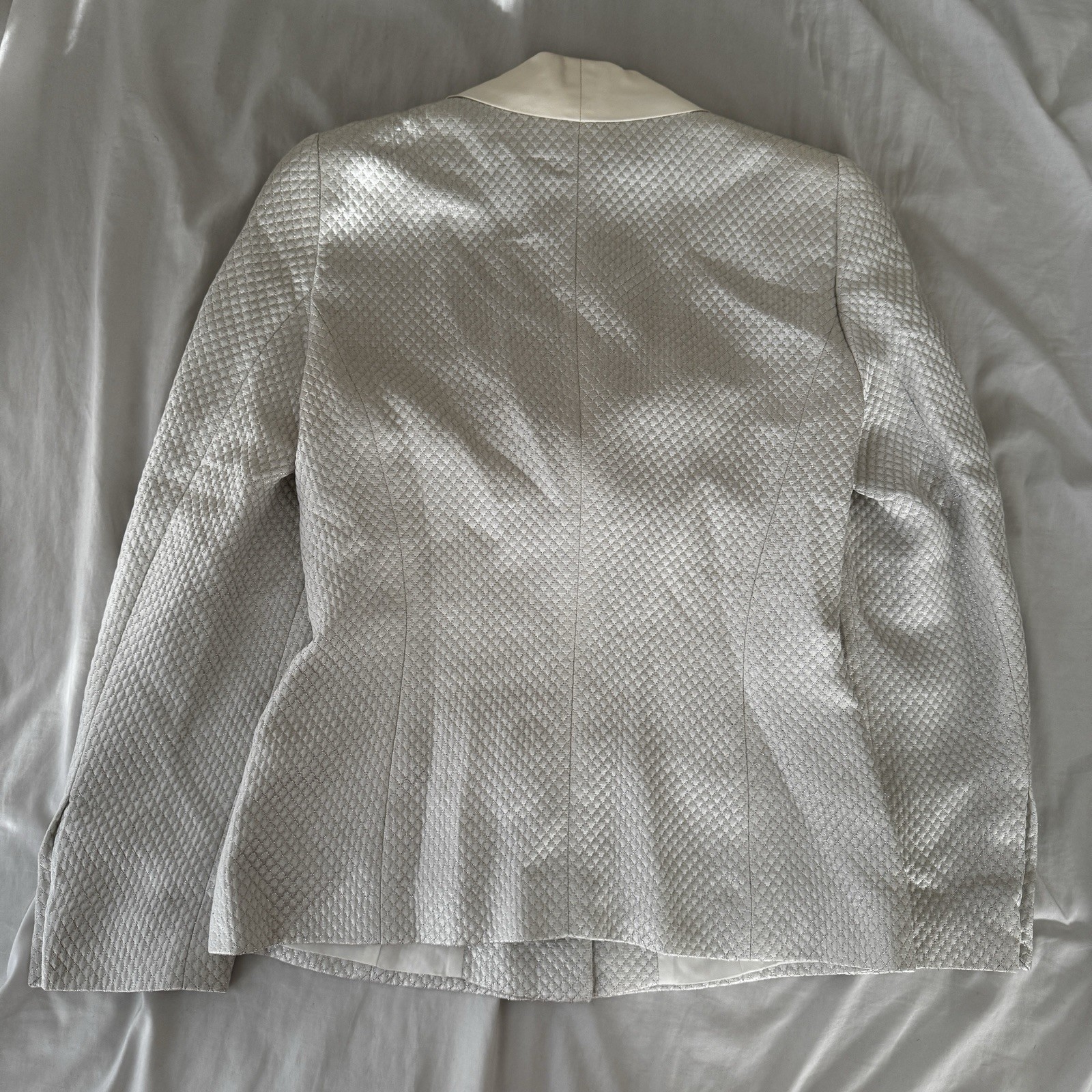 Vintage ESCADA COUTURE Silk Cotton White Silver Suit Jacket Blazer sz 34 Luster