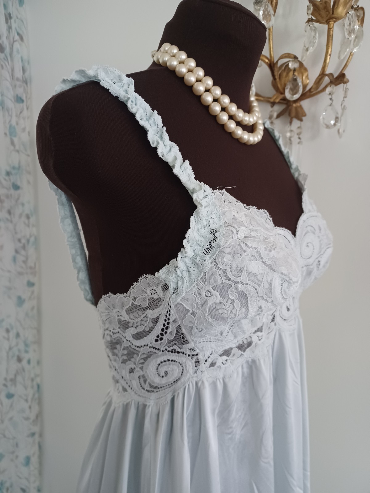 Vintage Olga Nightgown Dress Powder Blue Gorgeous 92040 Sz S-M 120  » Hem Sweep