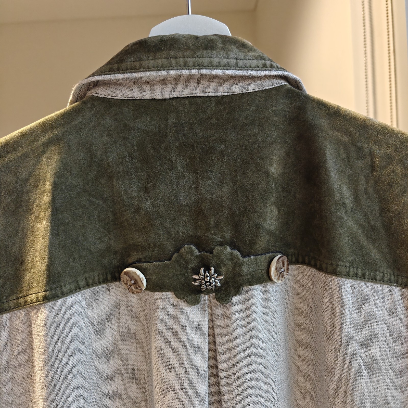 Your Sixth Sense C&A Linen Blend Blouse Vintage Beige Khaki Velvet Trim UK 16