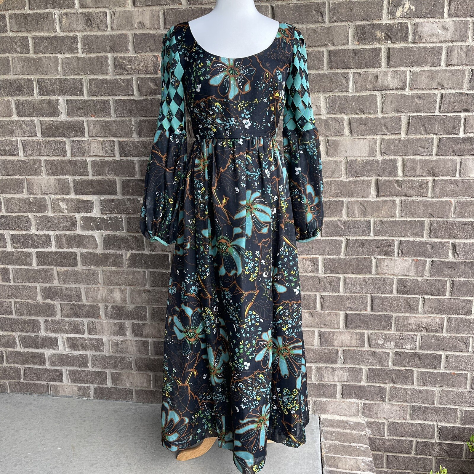 Vintage 1970’s Frank Usher London Maxi Dress Size 40 Woven Puff Sleeves Teal