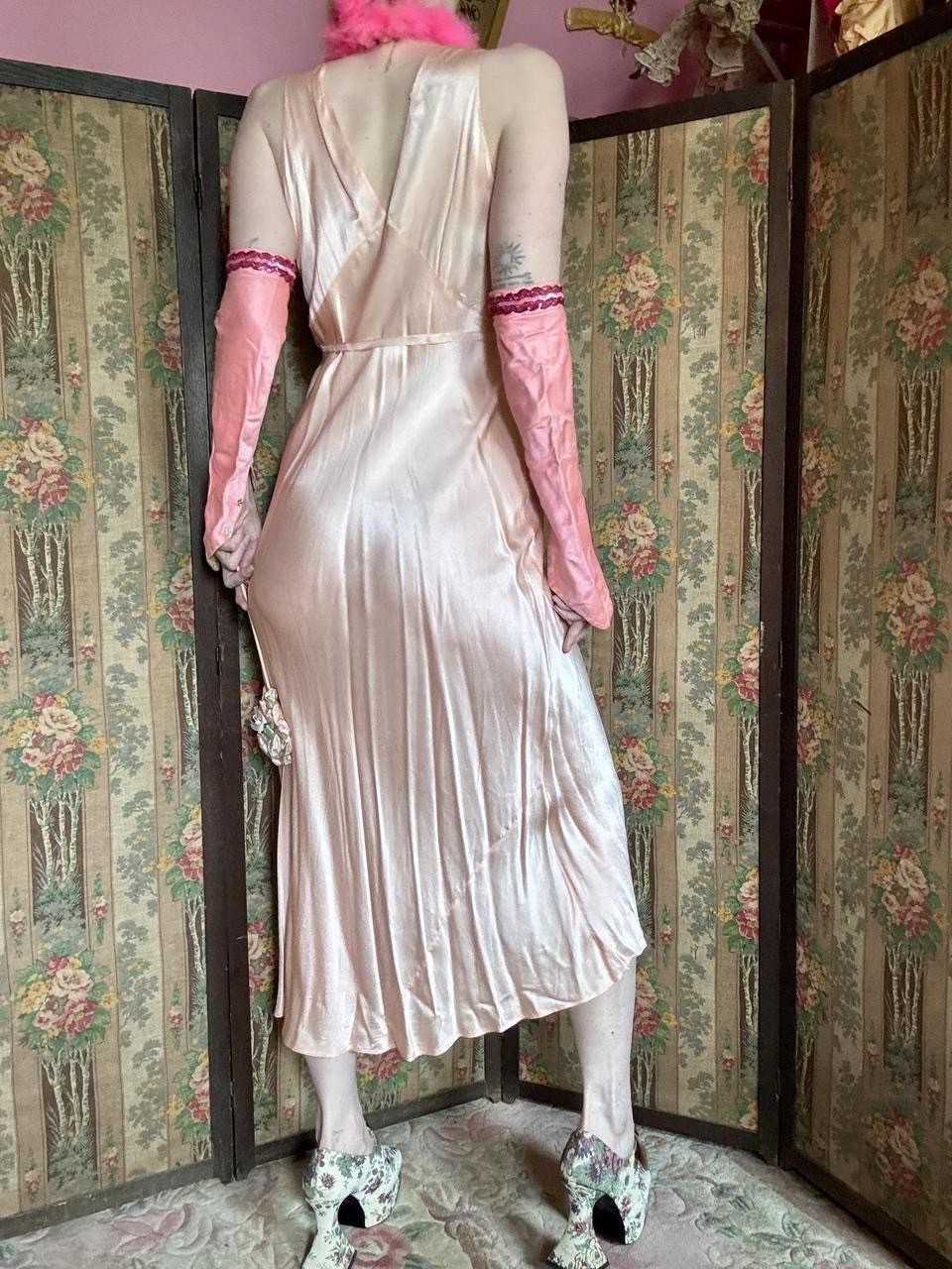 1930s/40s Bias-Cut Silk Or Rayon Satin Peach Slip Dress, Size L-XL