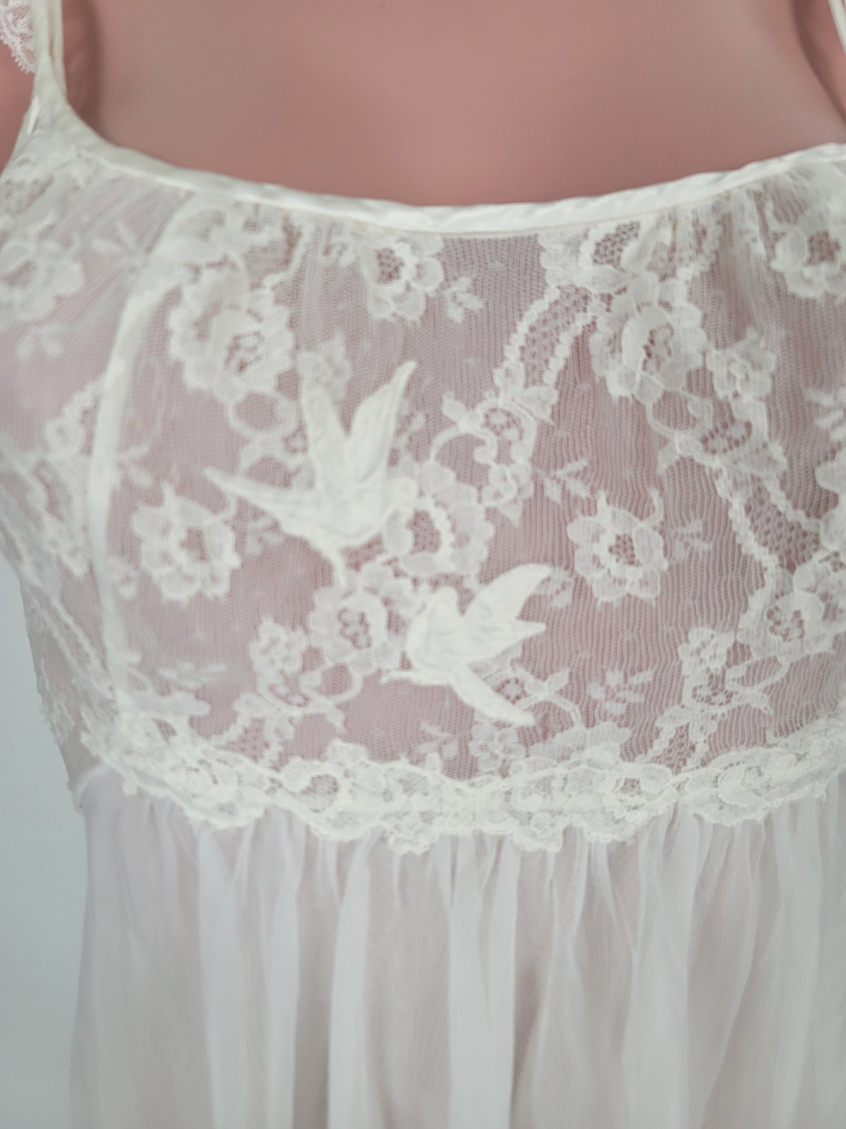 VTG Vanity Fair Sheer Chiffon Negligee Bridal White Baby Doll Sz 32 Nightie Gown
