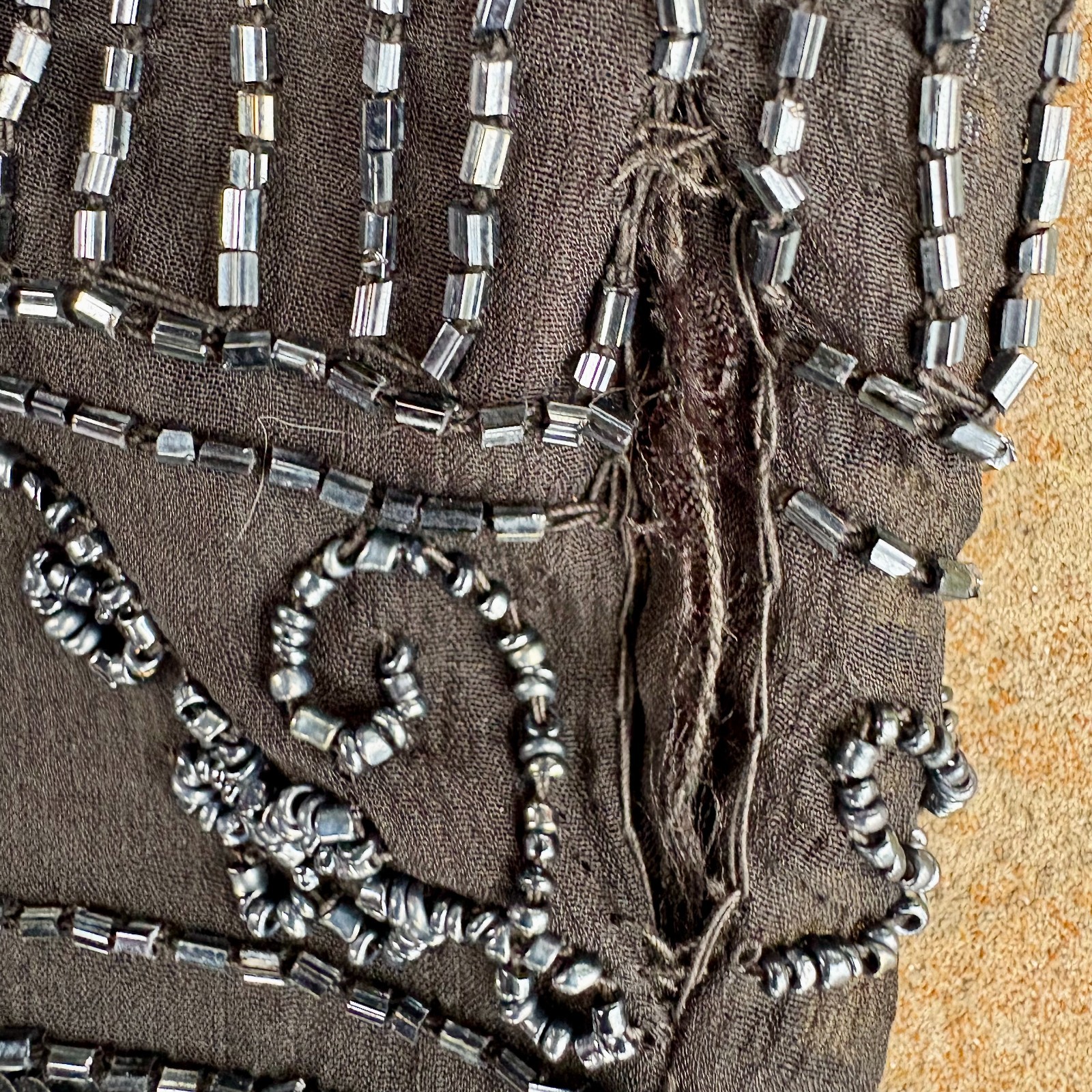 vtg BLACK silk BEADED fitted TOP CAMISOLE scallop by STENAY size XL seed & bugle