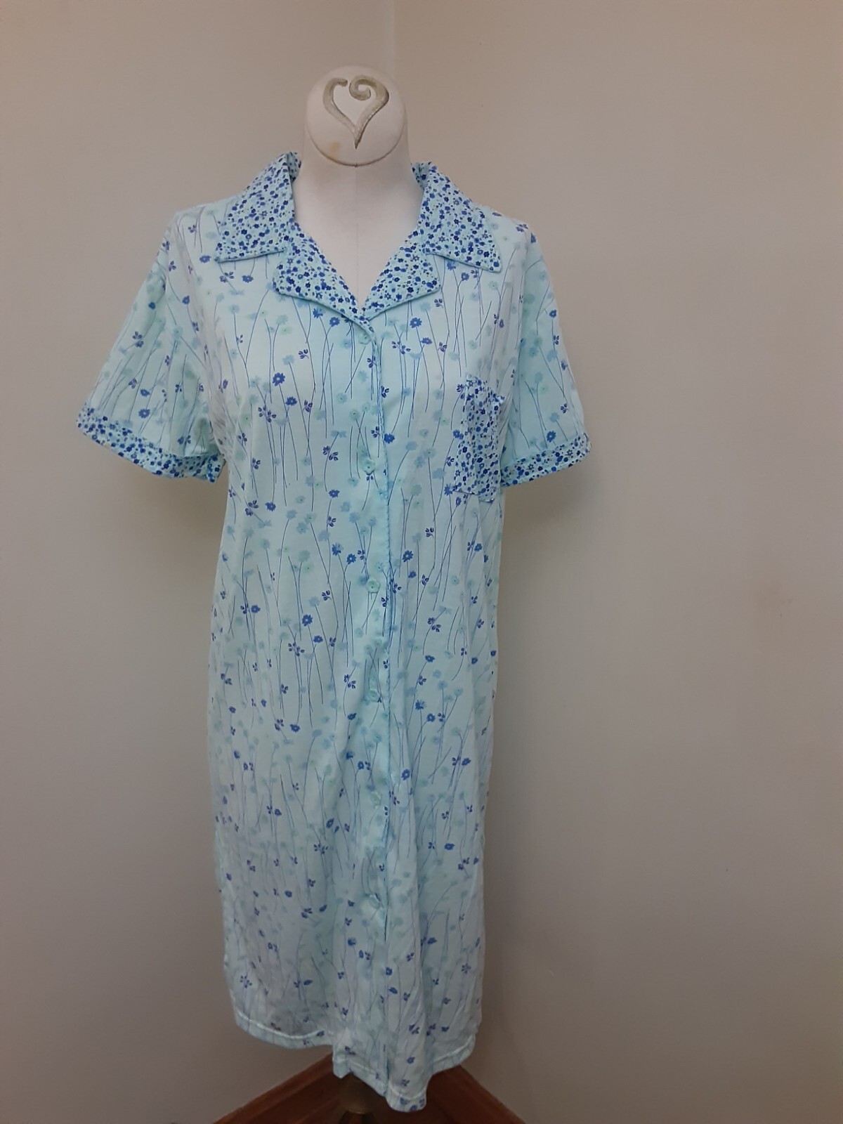 Jolie Intimates Womens Nightgown Sleepwear Lingerie House Dress Size Med…