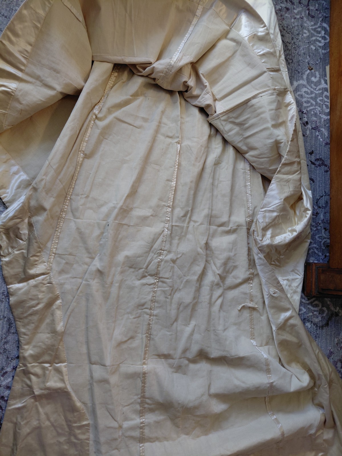 Antique 1890&rsquo;s Satin & Tambour Lace Dress Wedding Ball Gown Leg O Mutton Sleeves