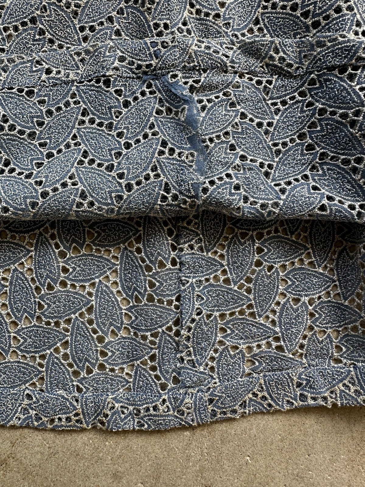 1940s Embroidered Rayon Crepe Cutwork Hostess Lounge Dress Blue Maxi L XL
