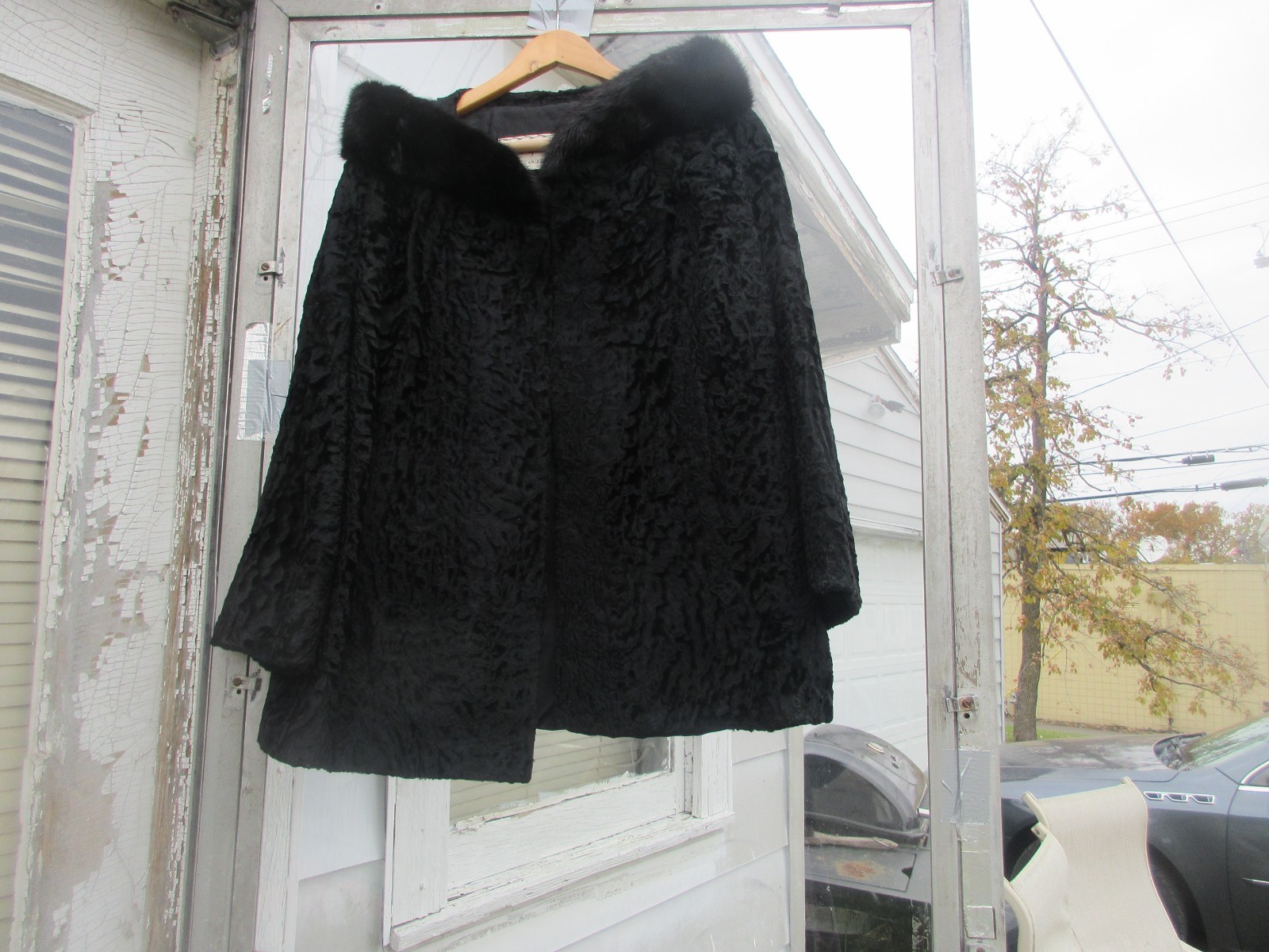 Sid Goldman Persian Curly Lamb Black Crop Jacket with Mink Collar 38 to 40 Bust