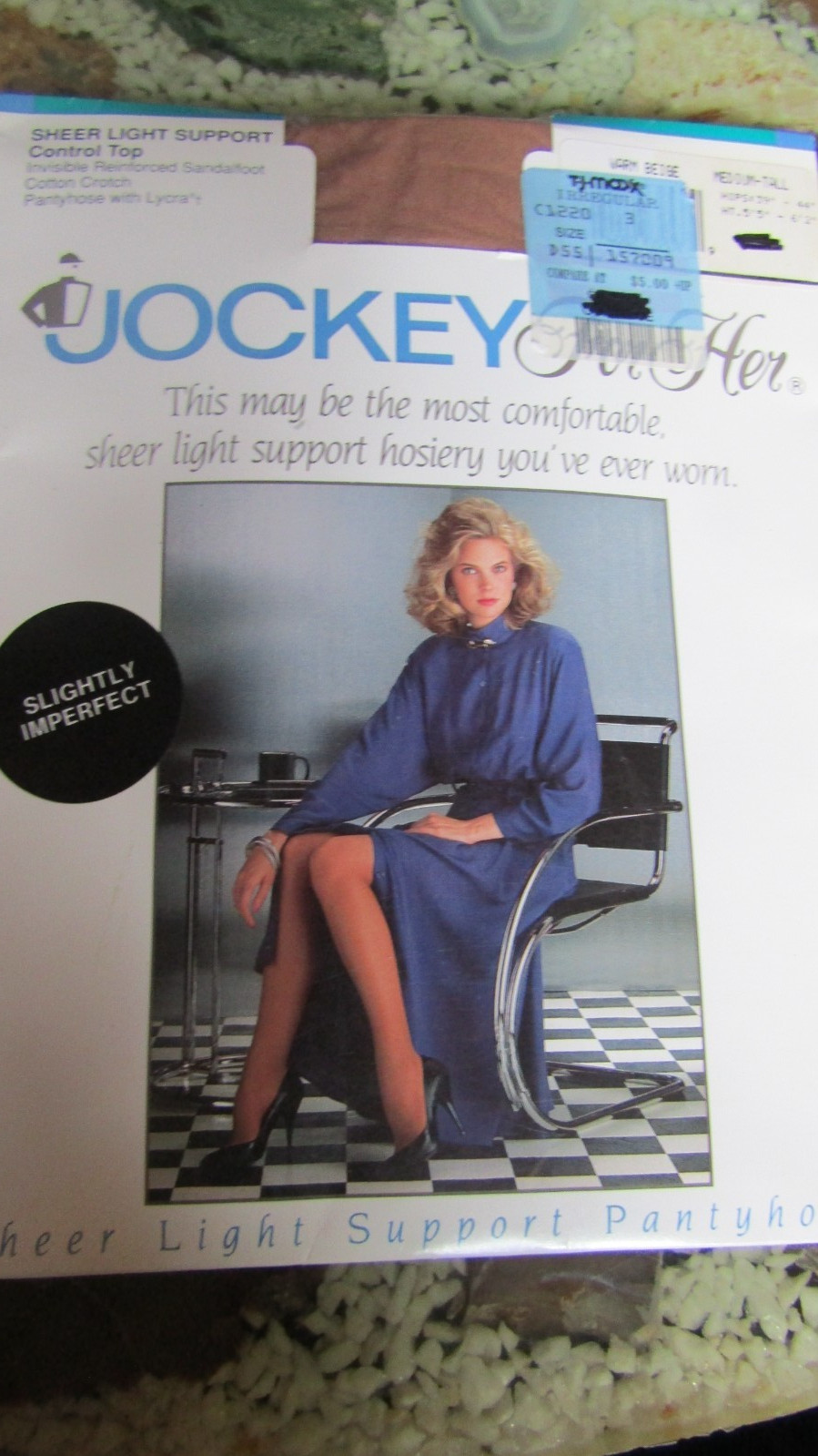 JOCKEY Vintage BEIGE Nylon PANTYHOSE-Size MEDIUM TALL – 5&prime; to 6&rsquo;2&Prime; – 1990&rsquo;s