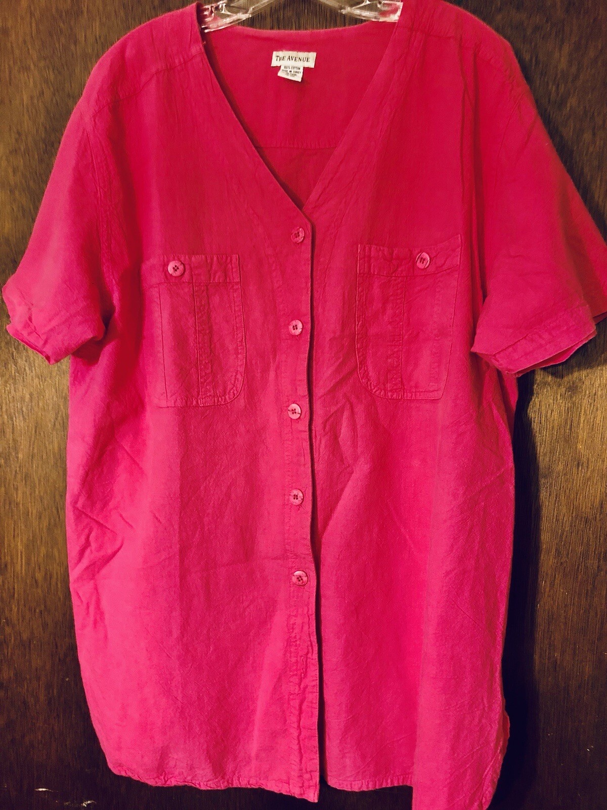 Women’s Plus Sz 18/20 Short Sleeve Button Up 33” Length 25” Chest Long Shirt