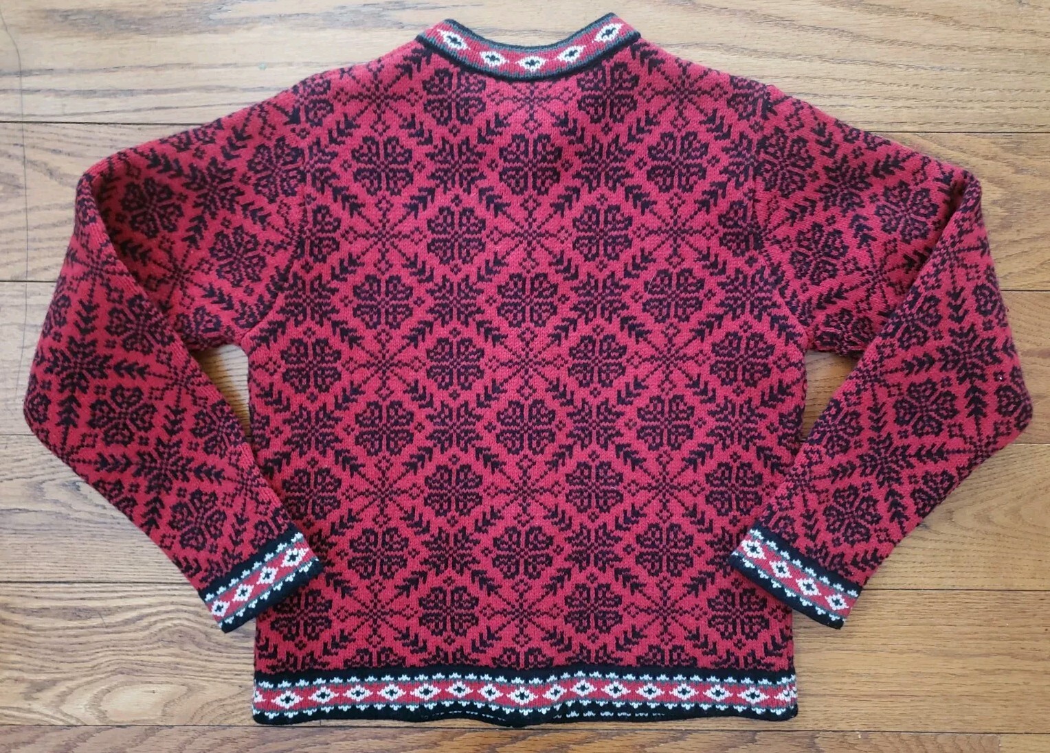 LL BEAN 100% Merino Lambs Wool Cardigan Sweater Button Red Nordic Vintage XS