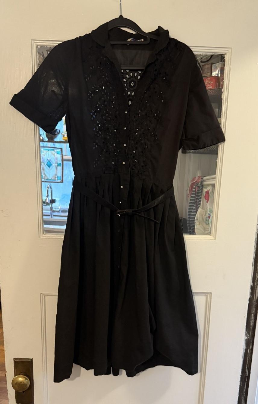 Vintage 1940&rsquo;s 50&rsquo;s Bllack Eyelet Dress Bust 38 Waist 25 Cay Artley