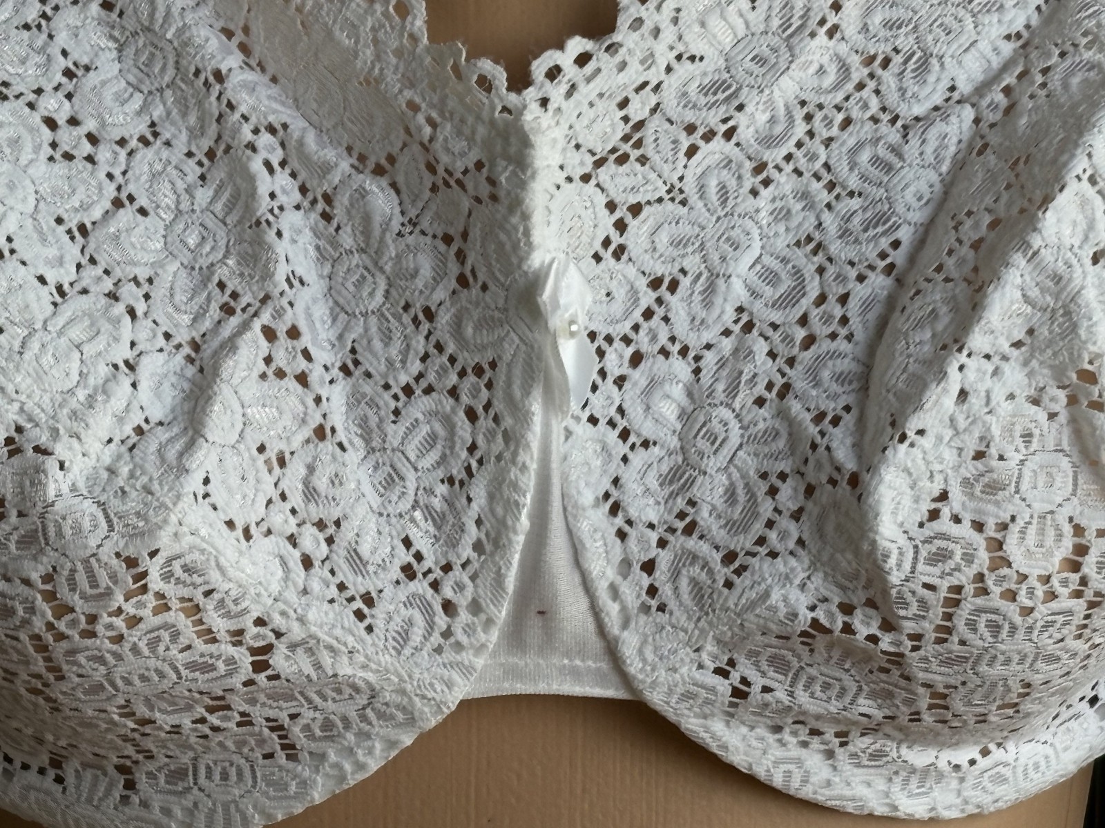 VANITY FAIR 40DD White Lace Unlined Sheer Underwire Bra #75080 VINTAGE NWT