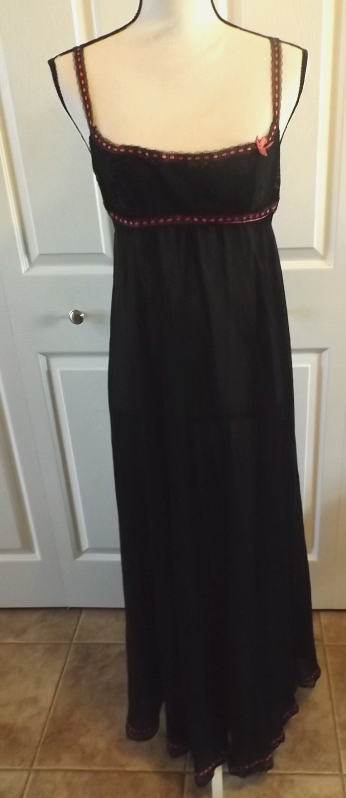 Vtg 70s Black Knife Nylon Slinky Long Empire Nightgown Negligee Pink Ribbon