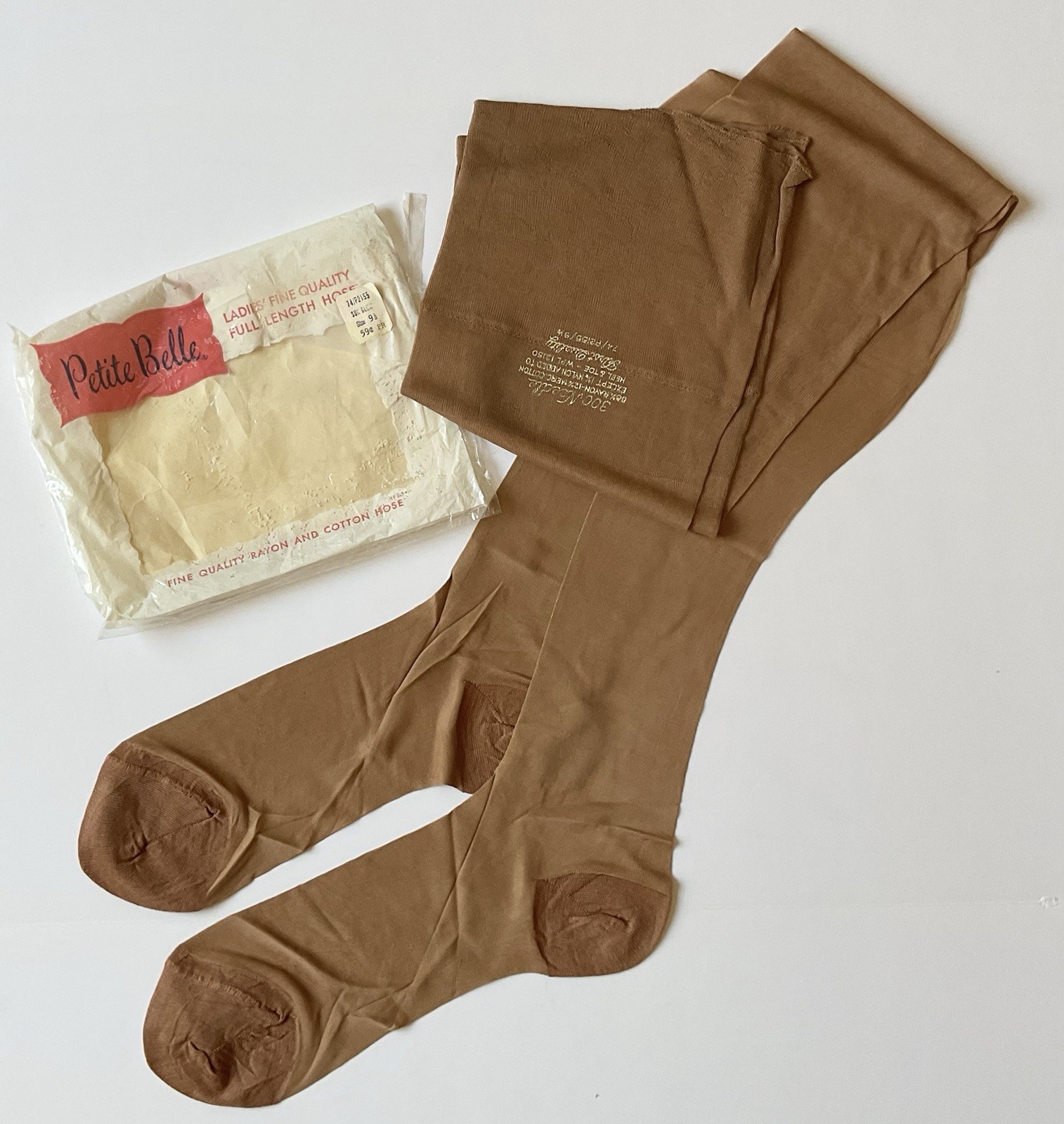 Vintage Petite Belle Rayon Seamless Stockings Sz 9 1/2 Length 31”