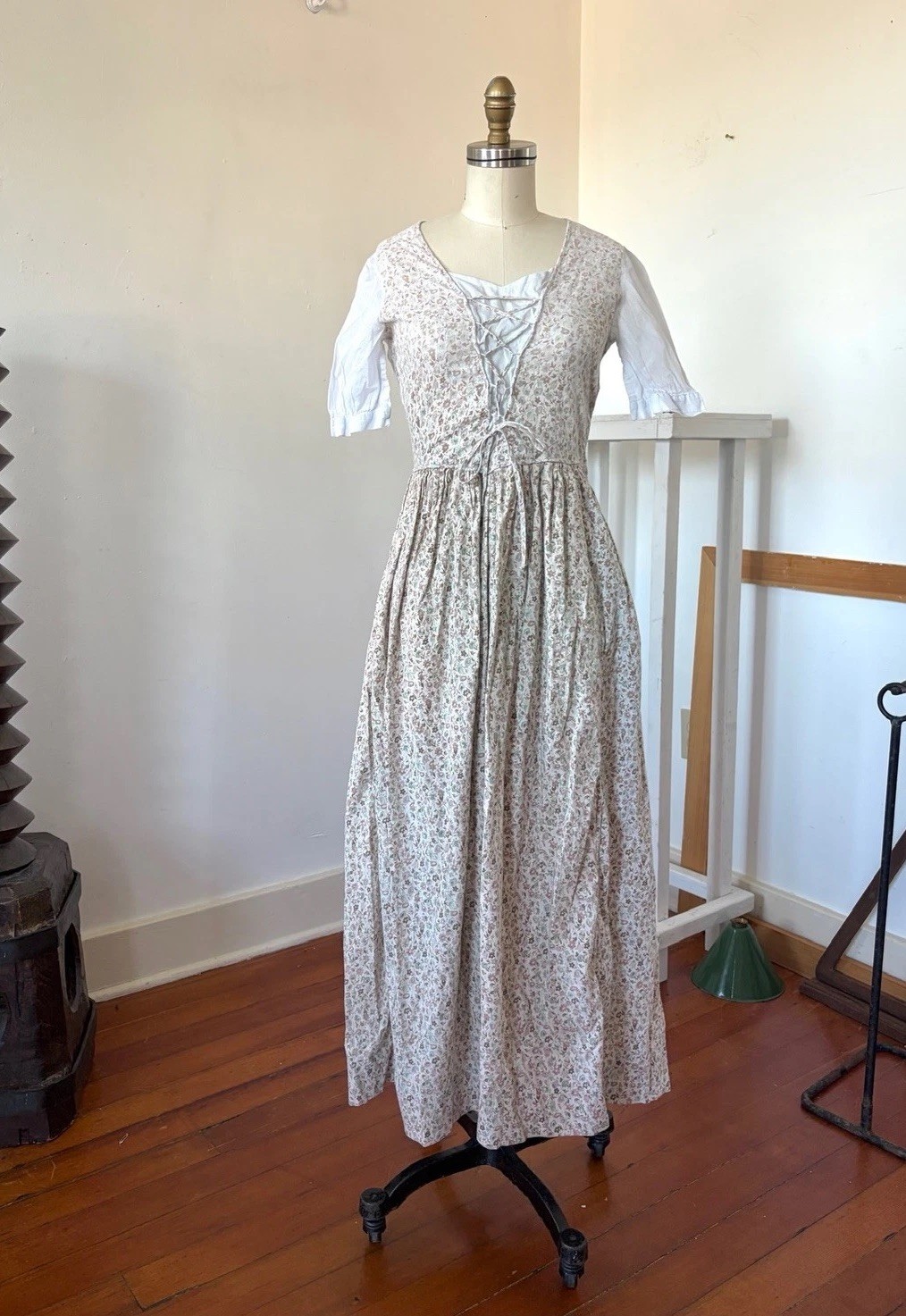 Antique 1932 George Washington Bicentennial Floral Cotton Colonial Costume Dress