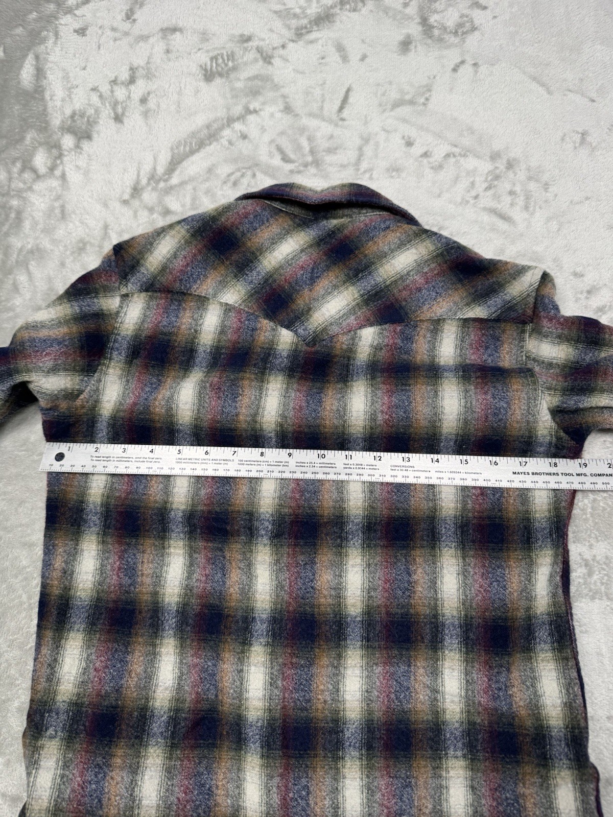 Vintage Pendleton Board Shirt Womens Medium Pearl Snap 100% Wool Western 90s