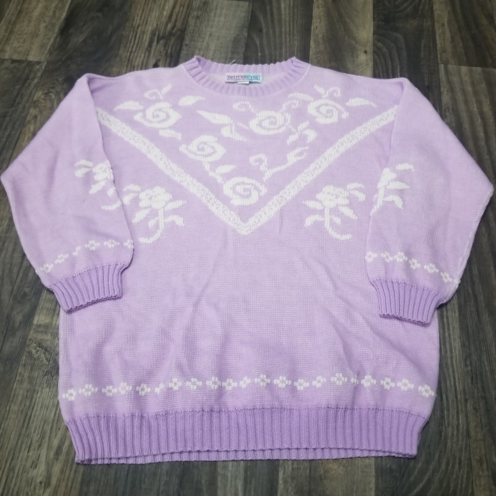 Vintage 80s White Flowers Lavender Purple Sweater Delivery Ltd Kawaii Fairy