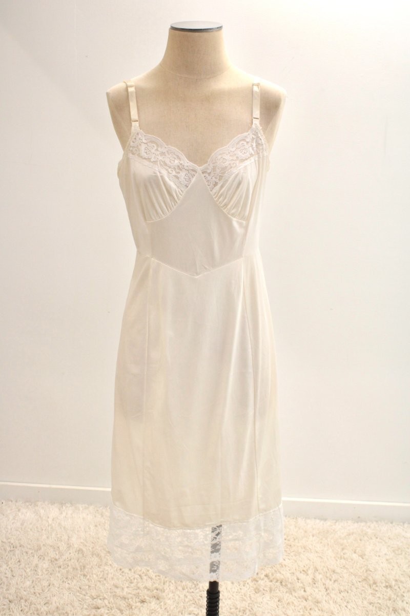 Vintage Full Dress Slip size 38 White Nylon Shadow Panel Wide Lace Trim White