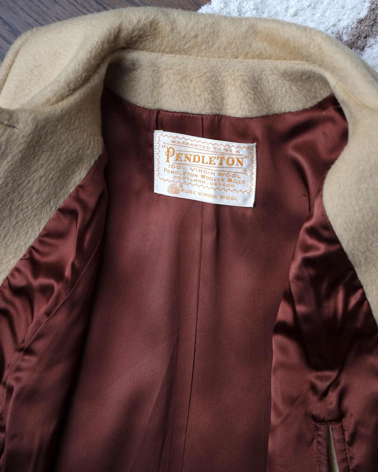 Vintage Pendleton Ladies Cape Coat Virgin Wool Tan – 1960s – Size 12 – Large