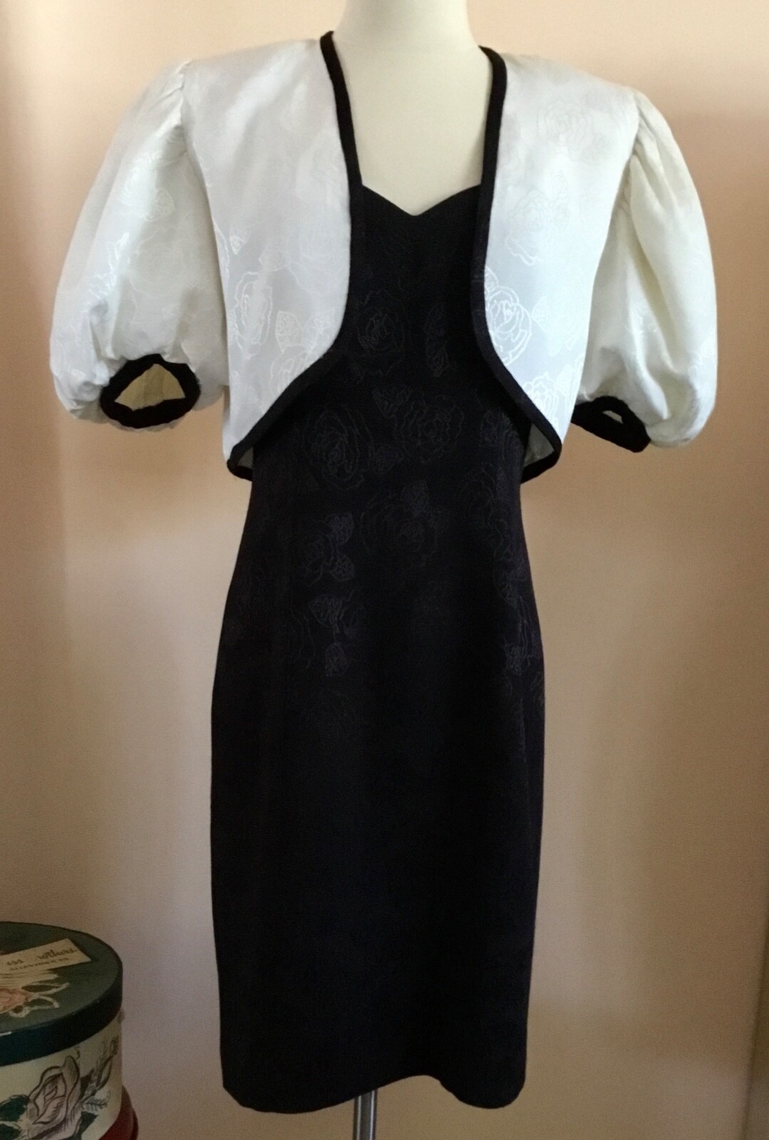 VTG &lsquo;POSITIVELY ELLYN&rsquo; 2 PC DRESS & JACKET BLACK & WHITE NO SZ OR FABRIC LABEL