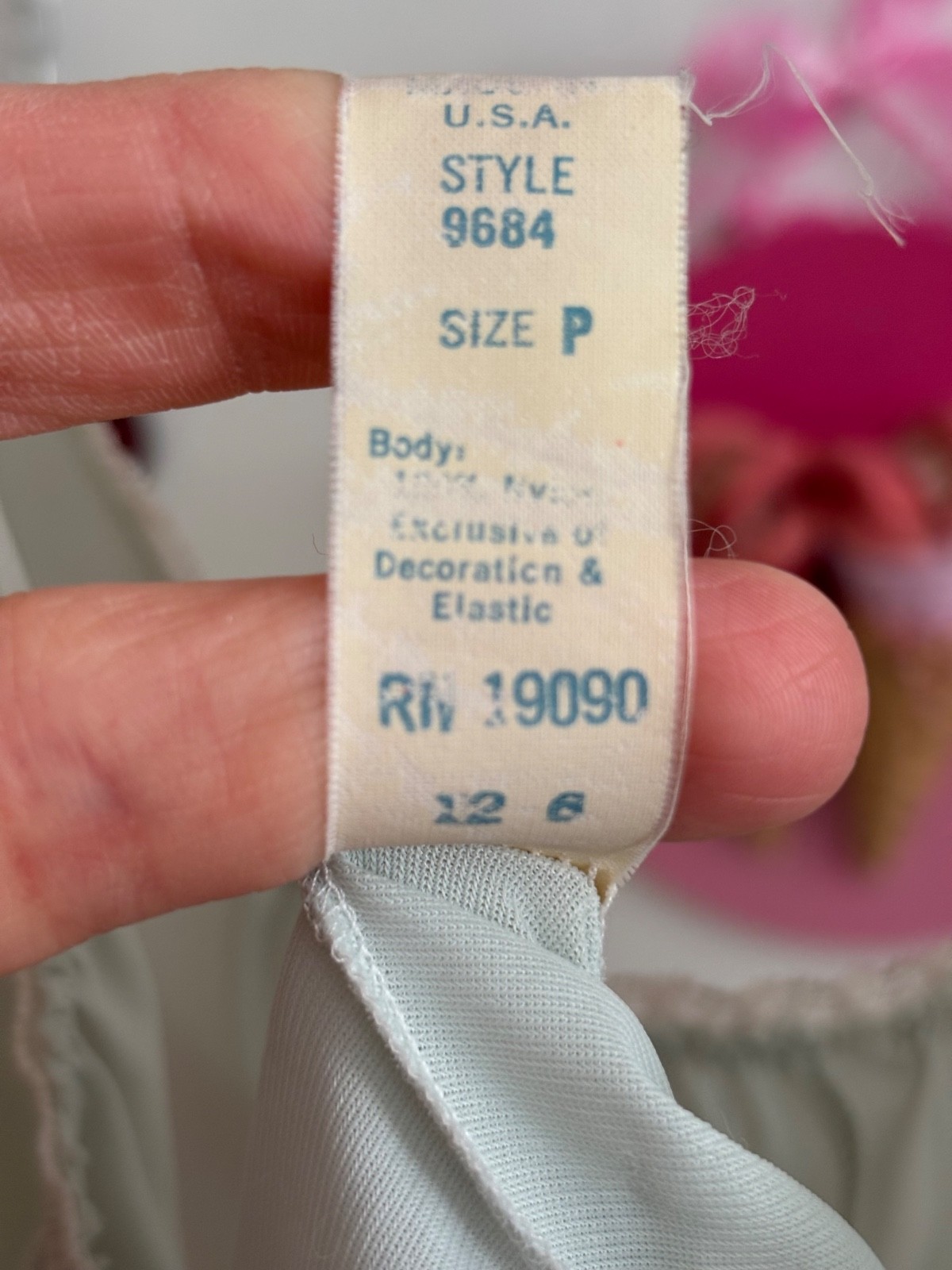 SIZE Small Vintage 1960s Olga pastel mint maxi length nightgown
