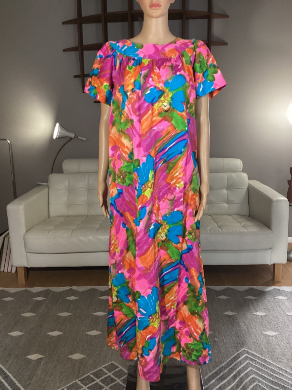 Vintage 60&rsquo;s Hawaiian Dress Psychedelic Muumuu Tropical Watercolor Dayglow Tiki
