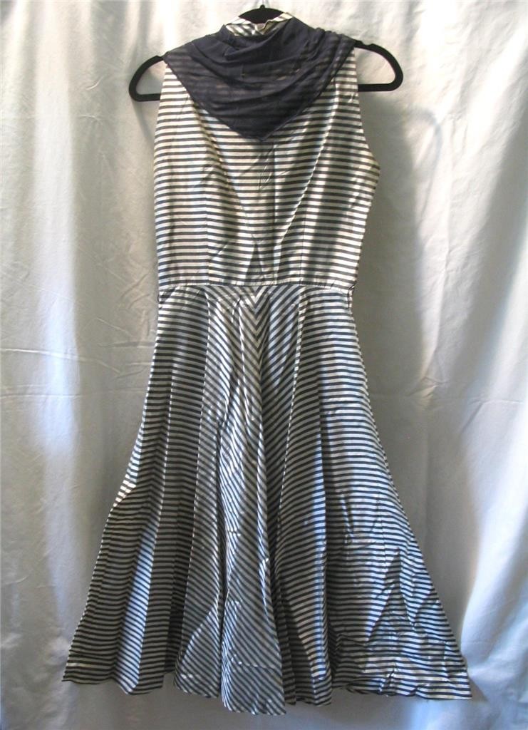 VINTAGE 1950s CUSTOM MADE GRAY & IVORY SILK STRIPED MITERED SLEEVELES DRESS ~38&Prime;